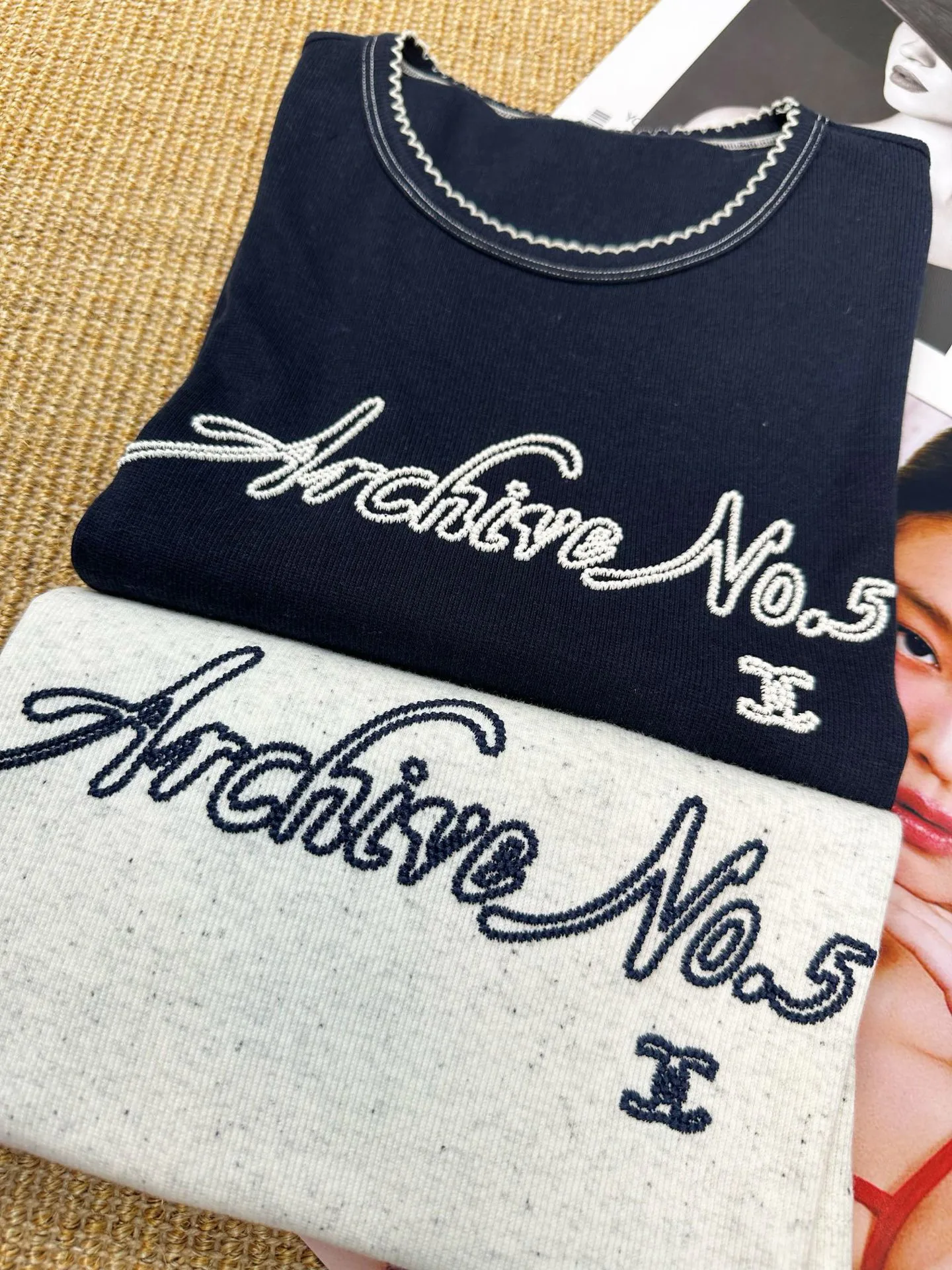 Футболки Женские Chanel 11305957