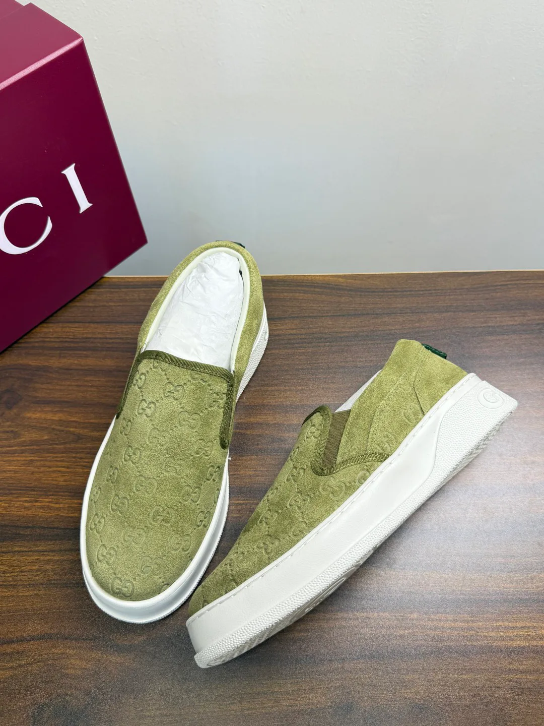 Кроссовки Мужские Gucci 20143302