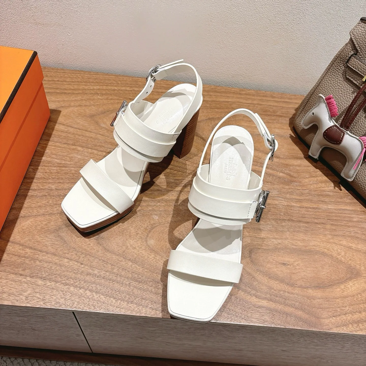 Босоножки Женские Hermes 11514530