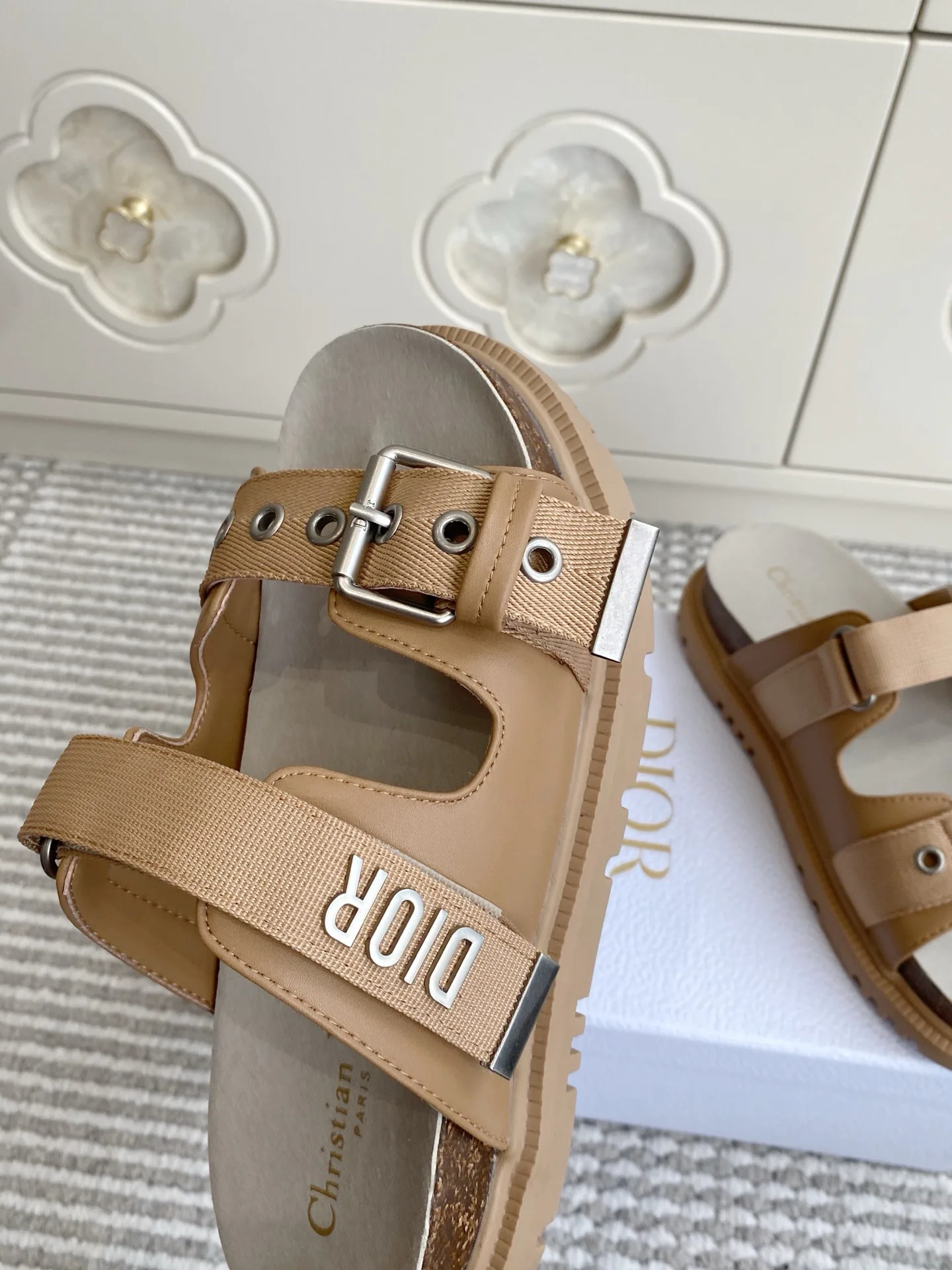 Сандалии Женские Christian Dior 12958193