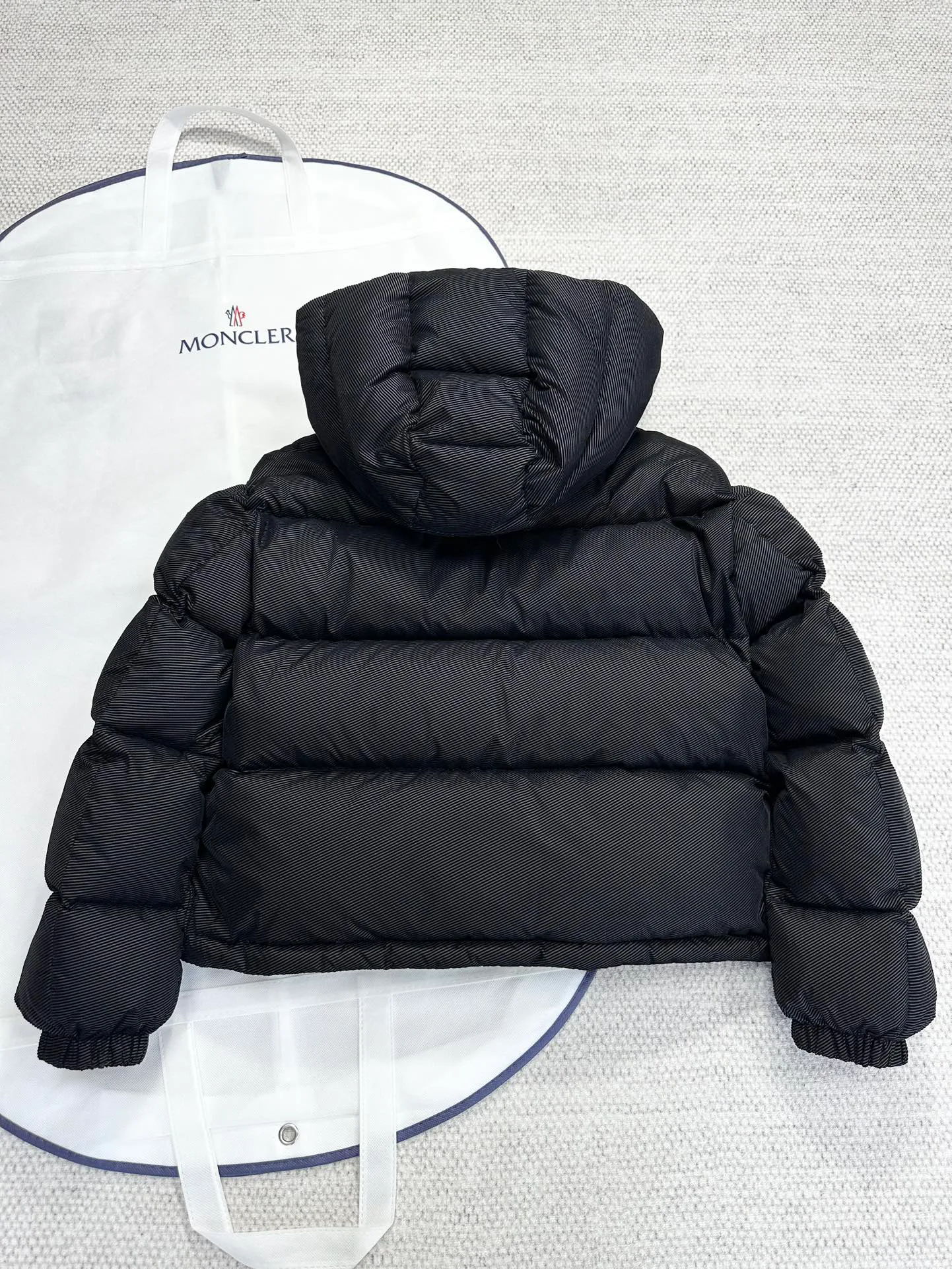 Куртки И Пуховики Женские Moncler 4627467