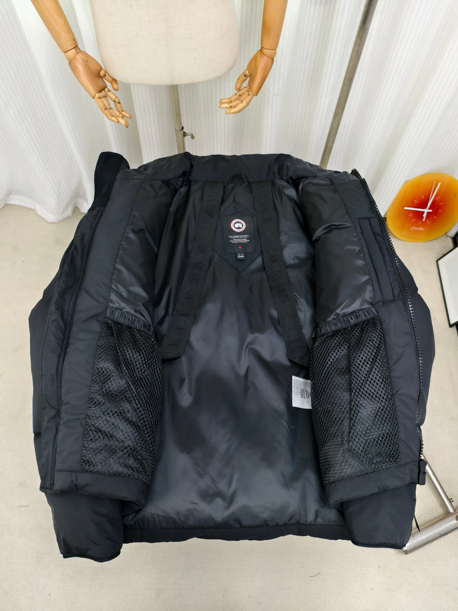 Куртки И Пуховики Мужские Canada Goose 1324023