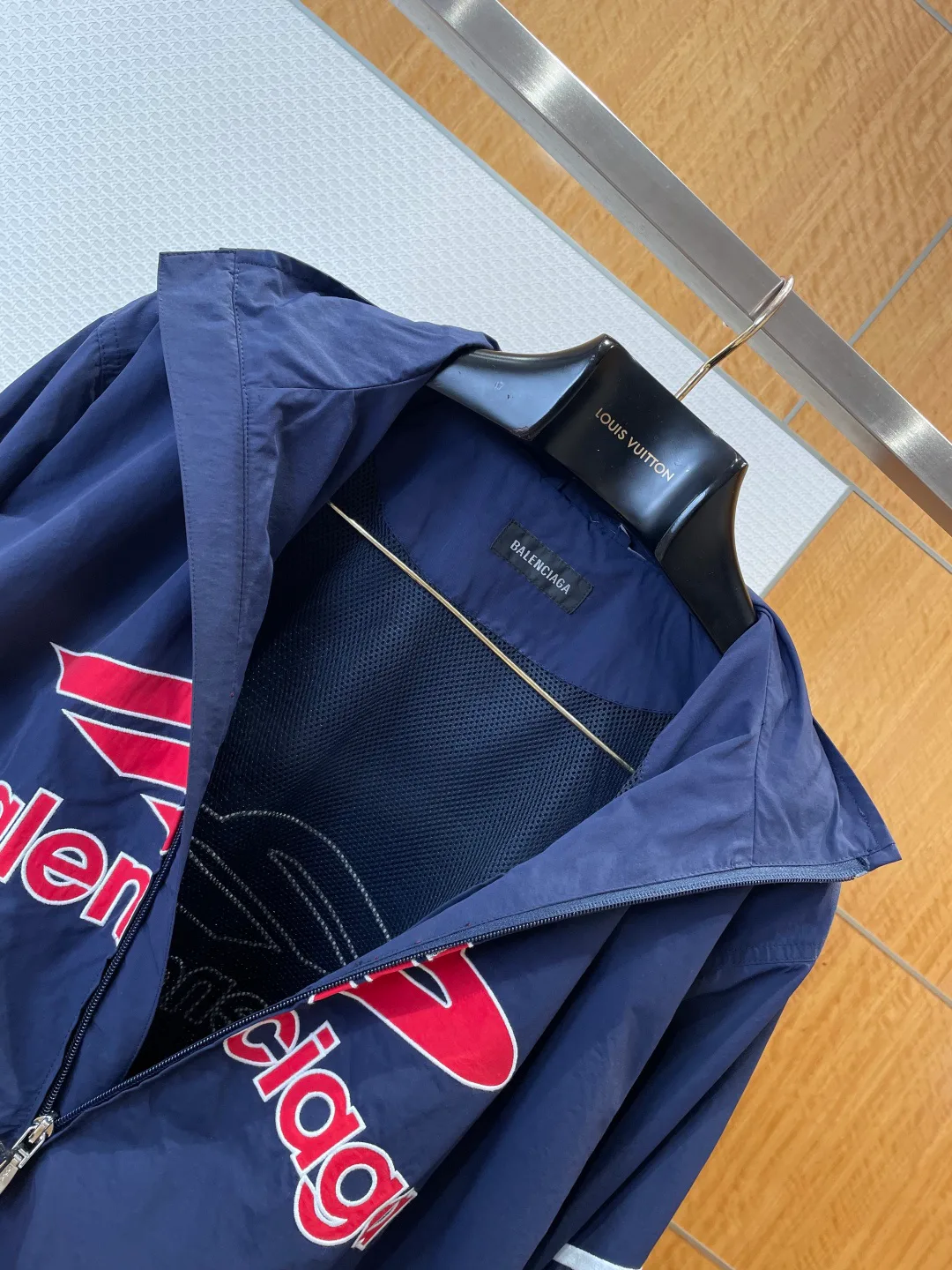 Куртки И Пуховики Мужские Balenciaga 11131847