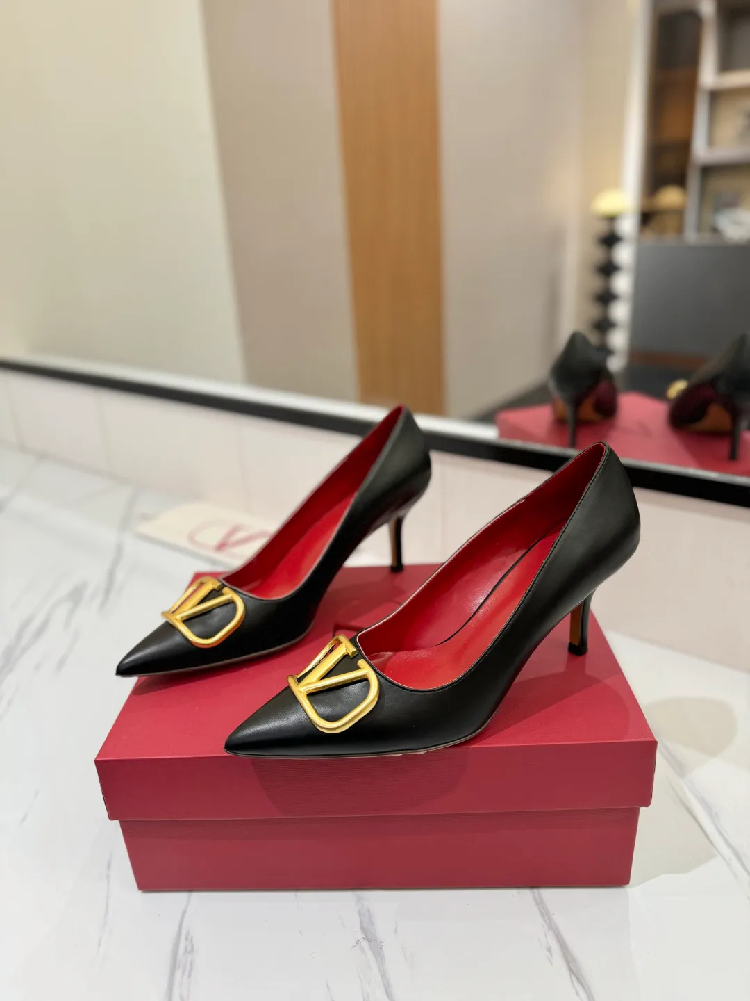 Босоножки Женские Valentino 11516291
