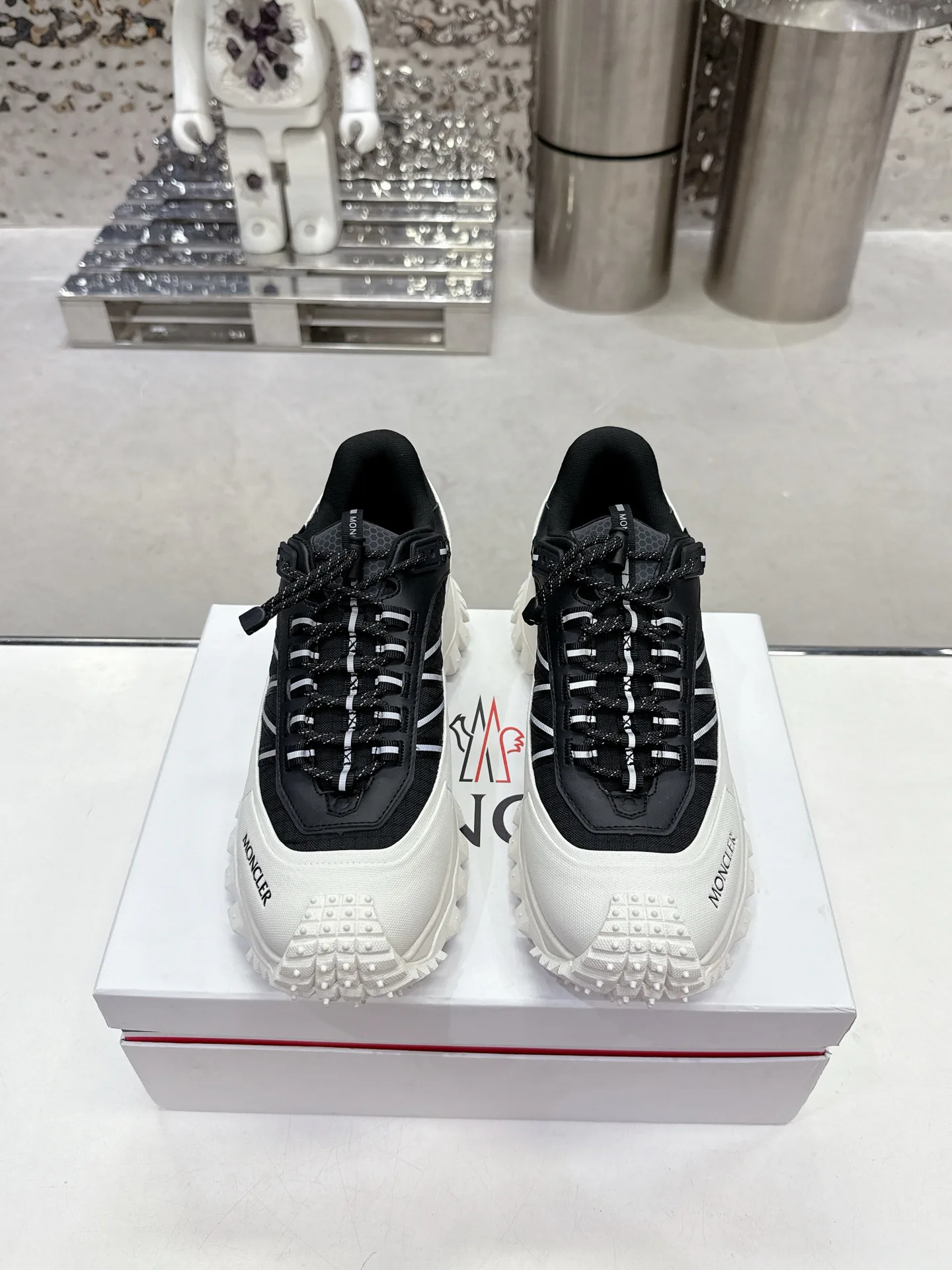 Кроссовки Женские Moncler 131082