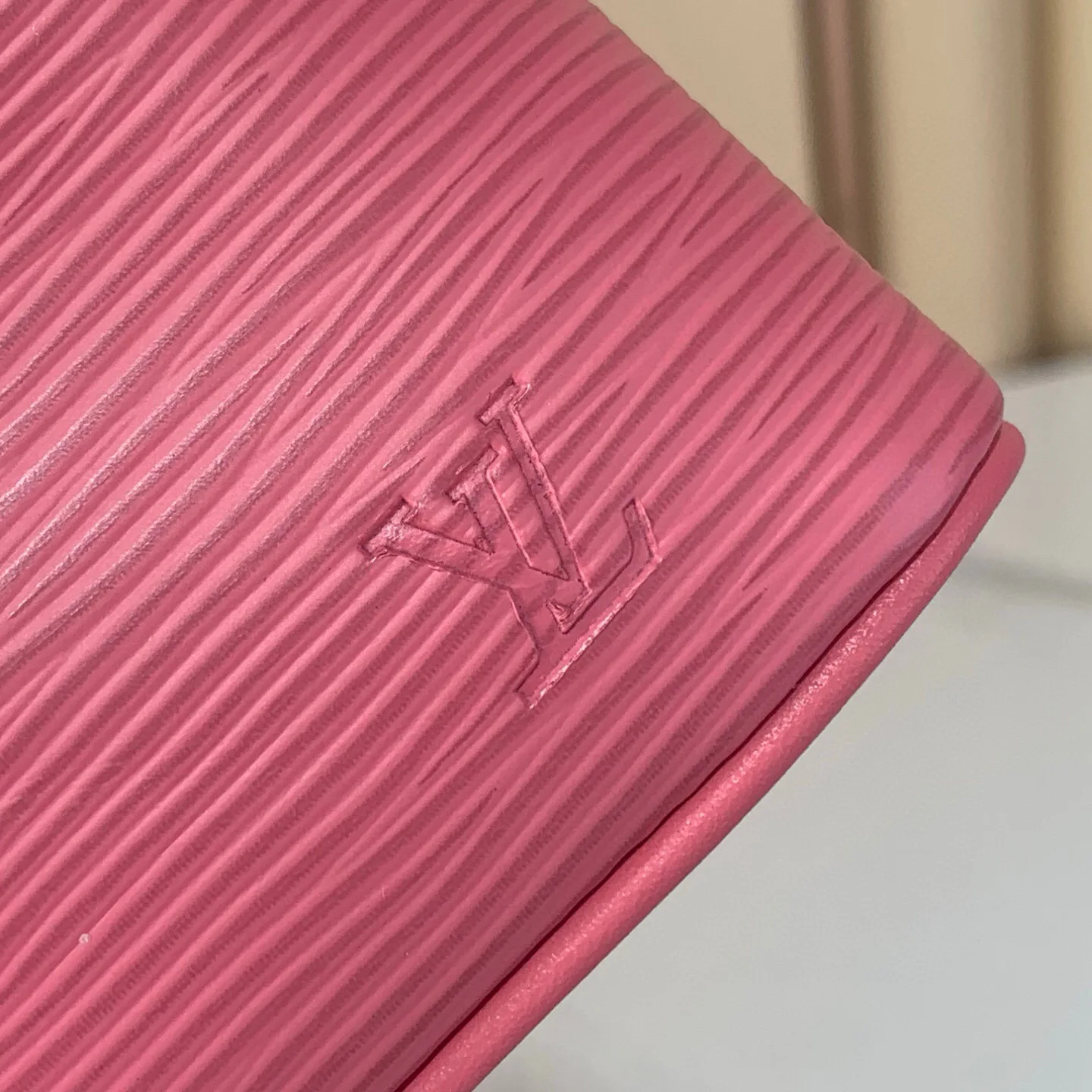 Клатчи Женские Louis Vuitton 256477