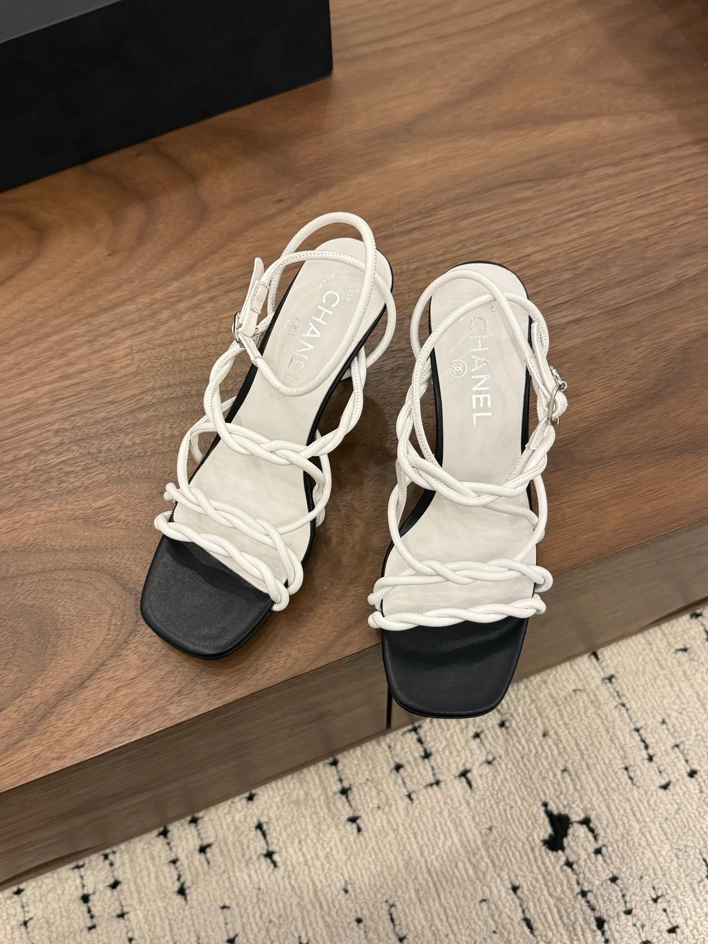 Босоножки Женские Chanel 12622641