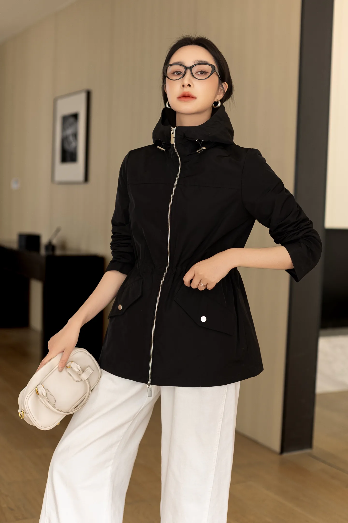 Куртки И Пуховики Женские Burberry 14224