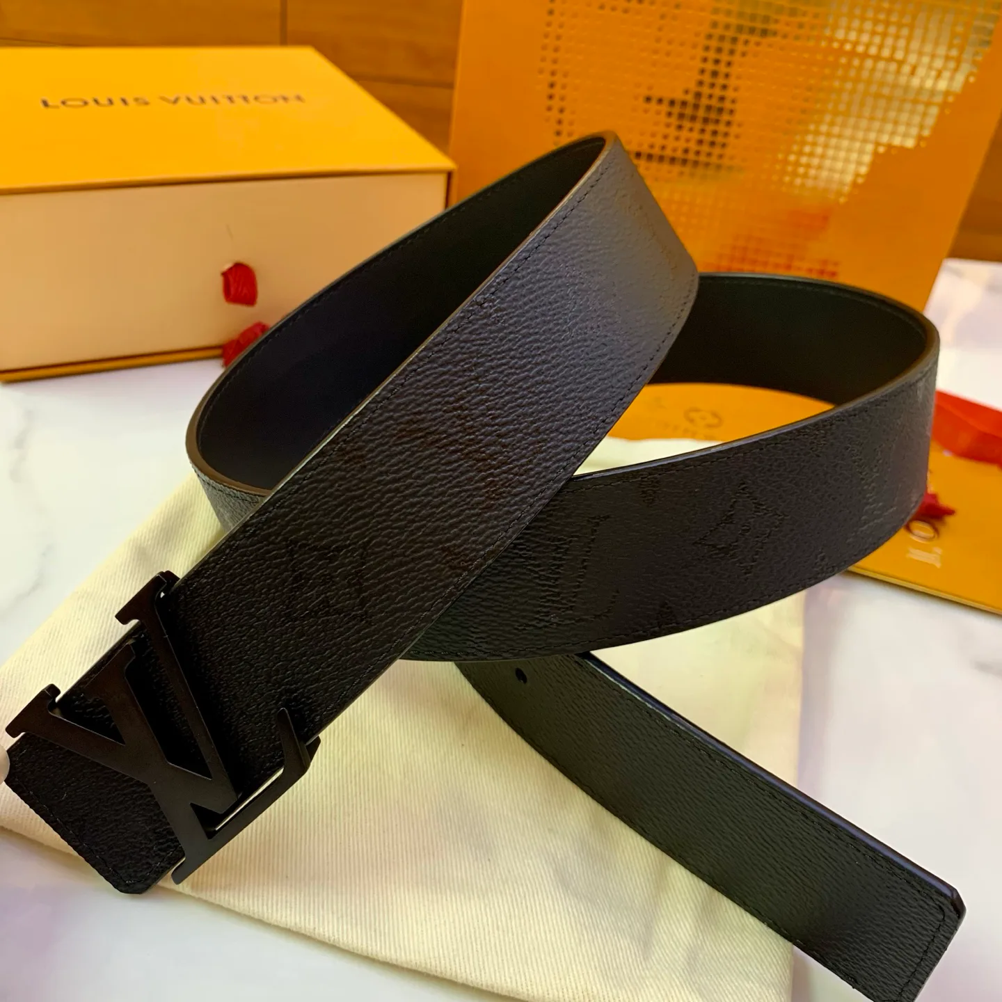 Ремни Louis Vuitton 17725244