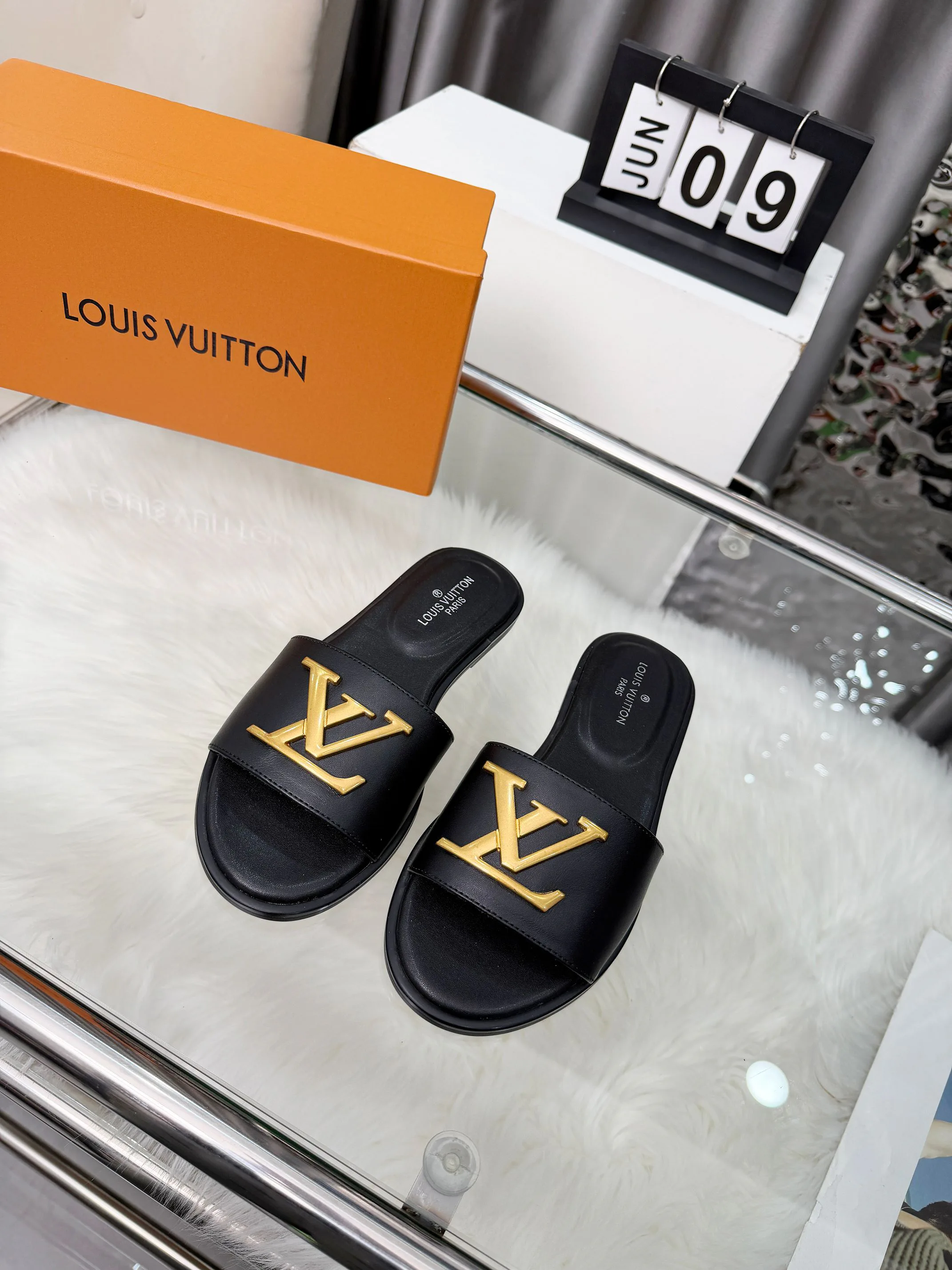 Туфли Женские Louis Vuitton 11633040