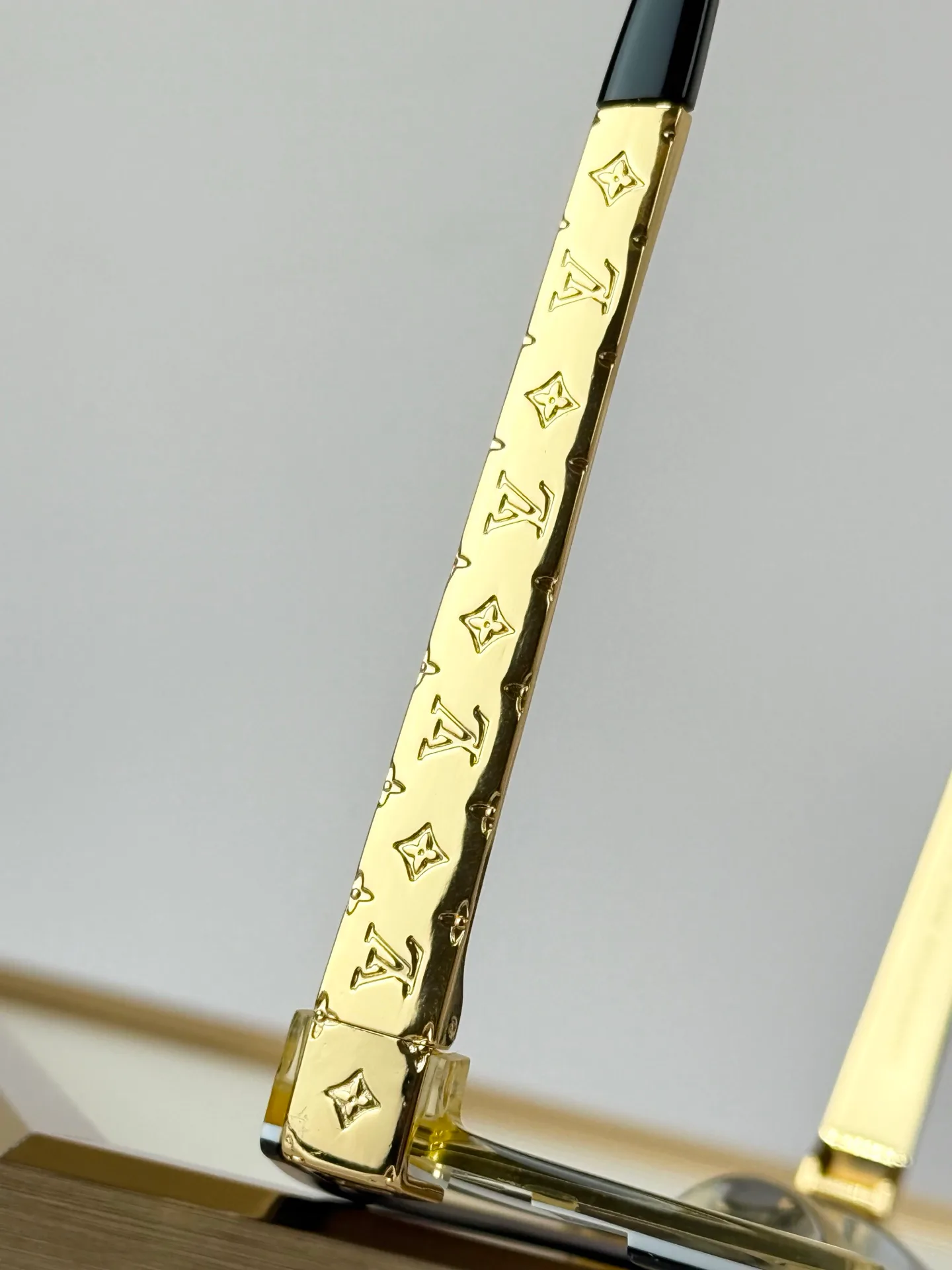 Очки Louis Vuitton 18118329