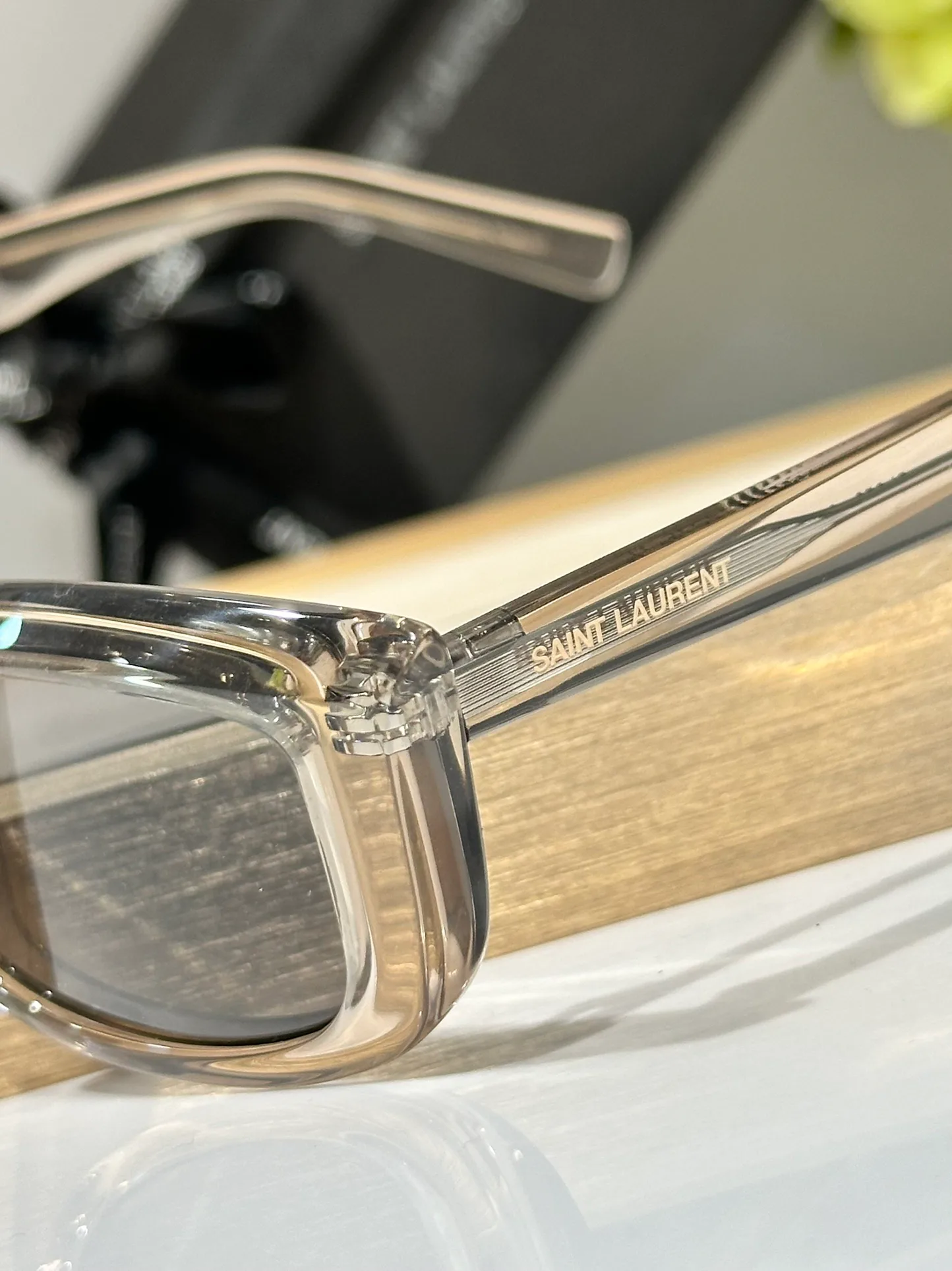 Очки Saint Laurent 18089