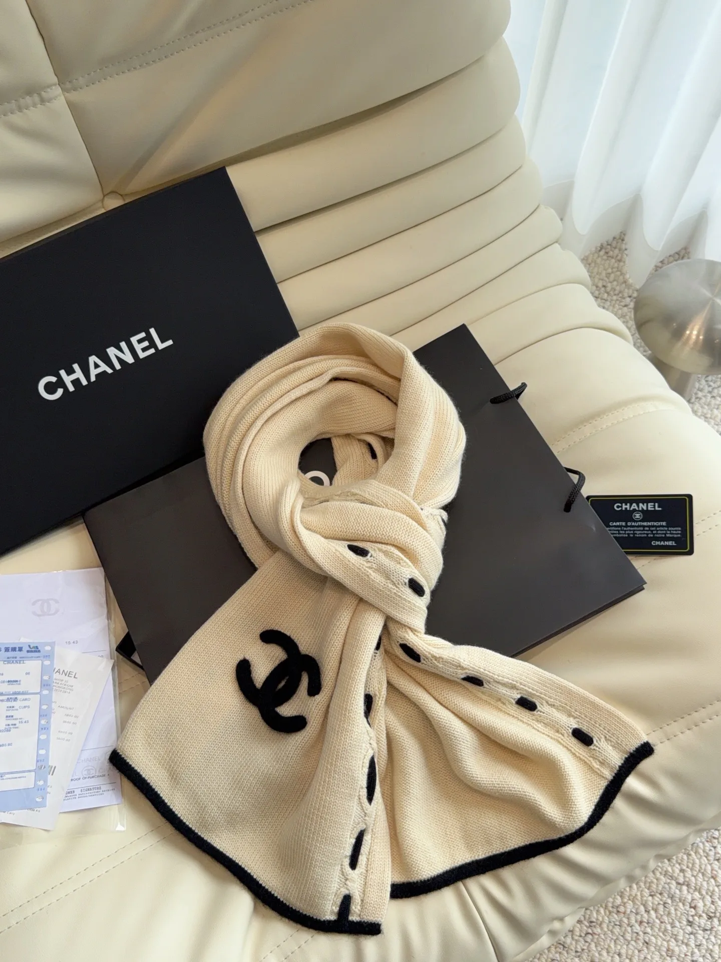 Шарфы Chanel 18105408