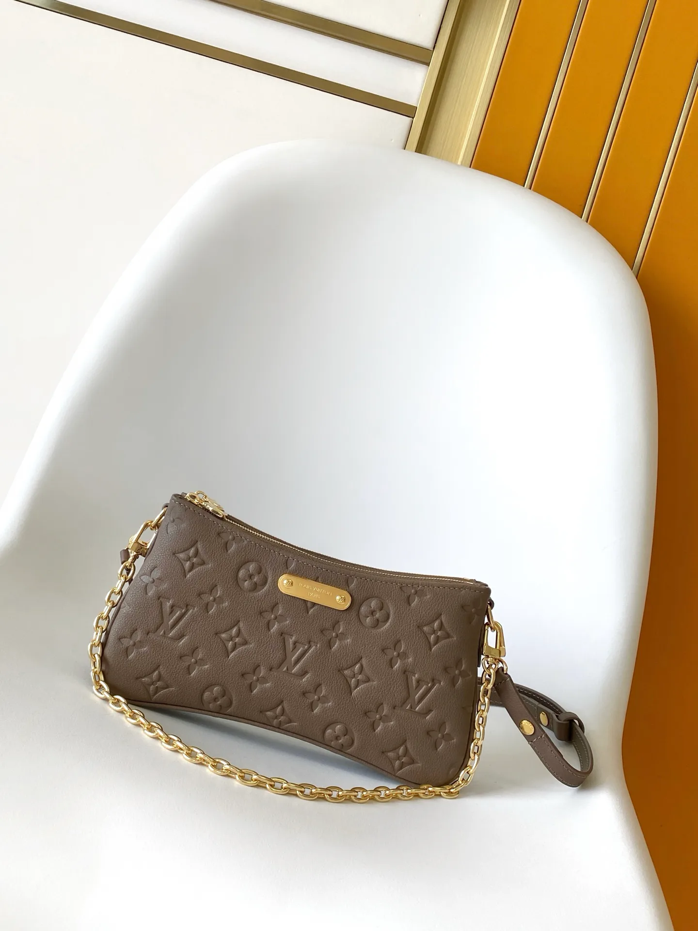 Сумки На Ремне Женские Louis Vuitton 163666