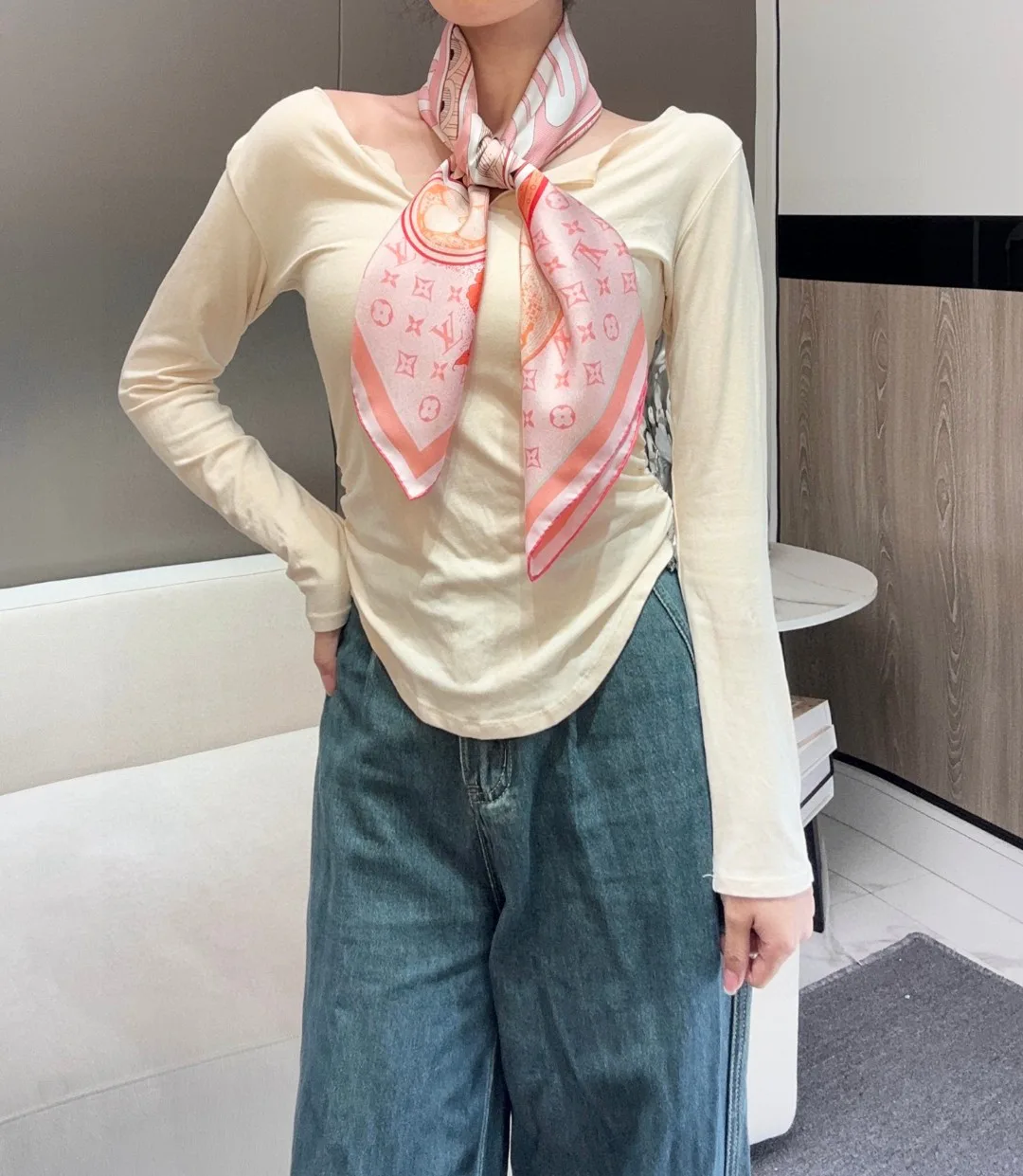 Платки Louis Vuitton 16891162