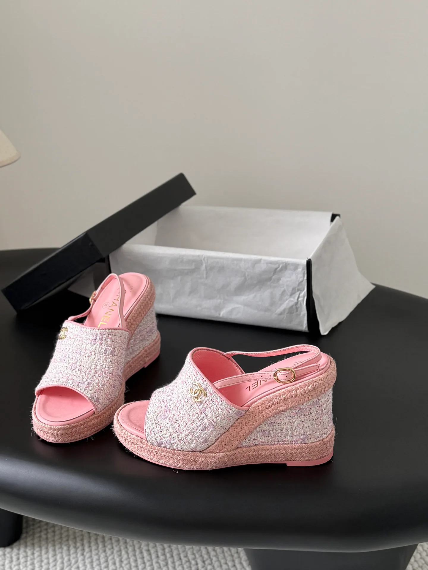 Босоножки Женские Chanel 12714921