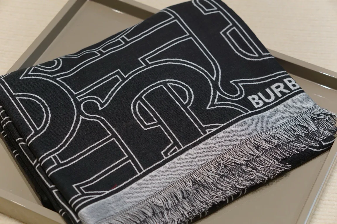 Шарфы Burberry 789486