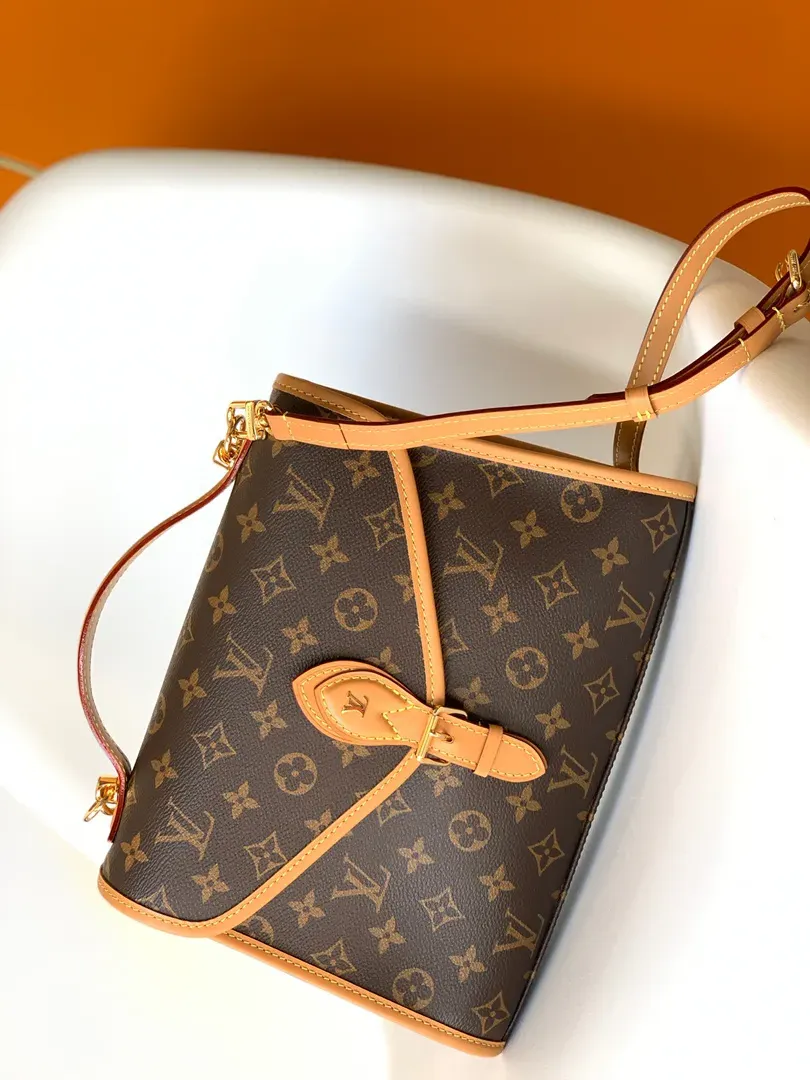 Сумки На Ремне Женские Louis Vuitton 1253938