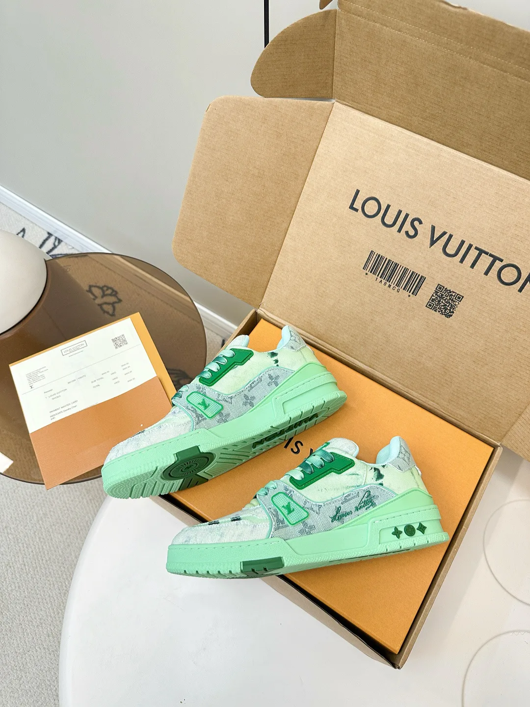 Кроссовки Женские Louis Vuitton 11778714