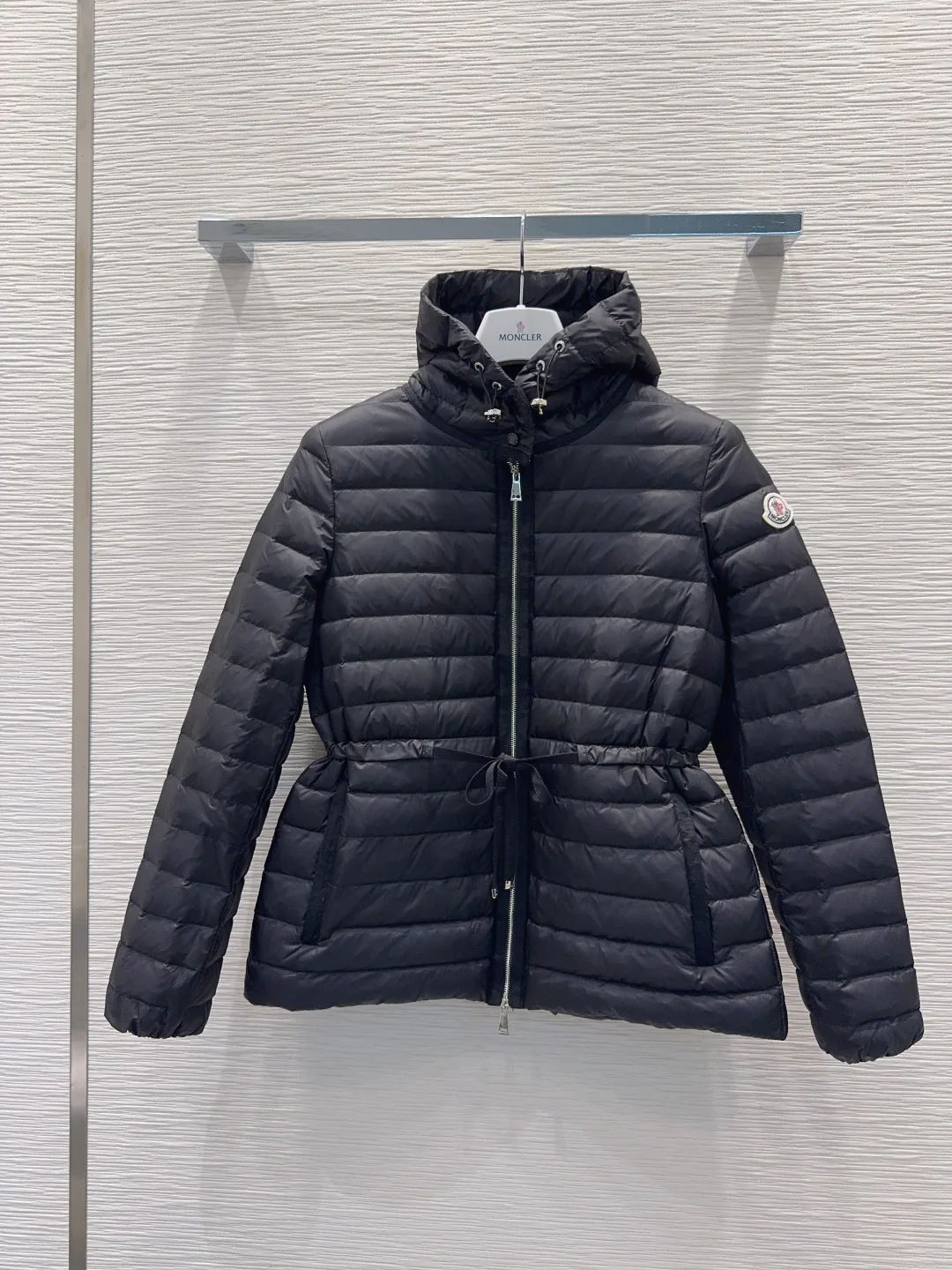 Куртки И Пуховики Женские Moncler 20100835