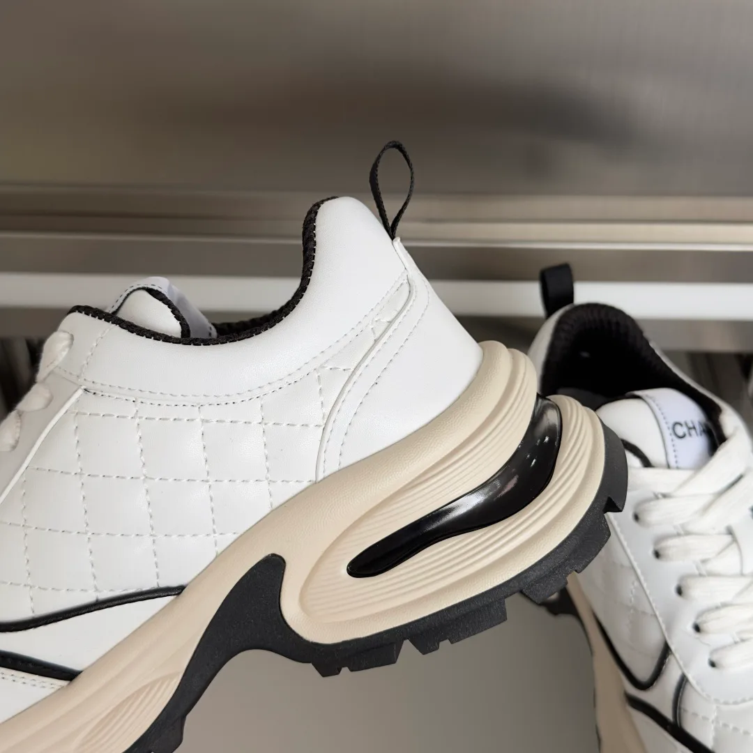 Кроссовки Женские Chanel 1090134