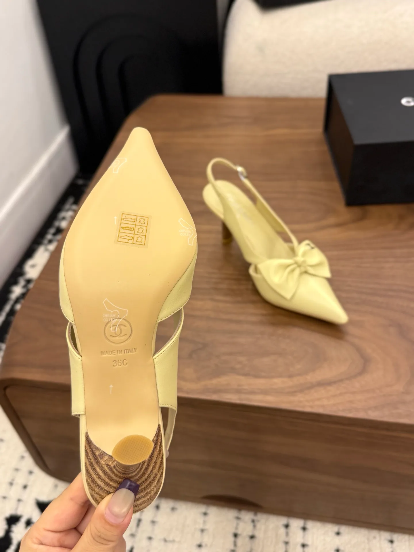 Туфли Женские Chanel 12608044