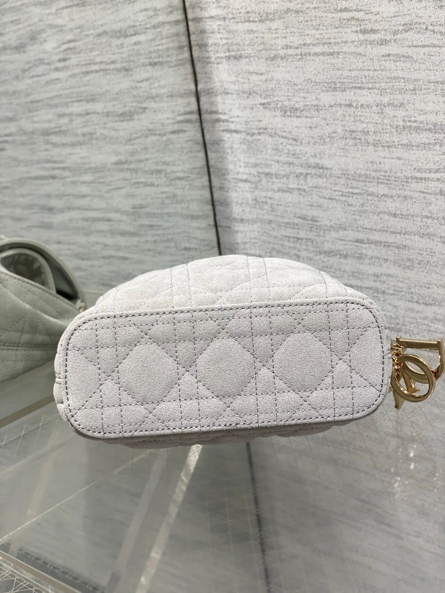 Классические Сумки Женские Christian Dior 18242099