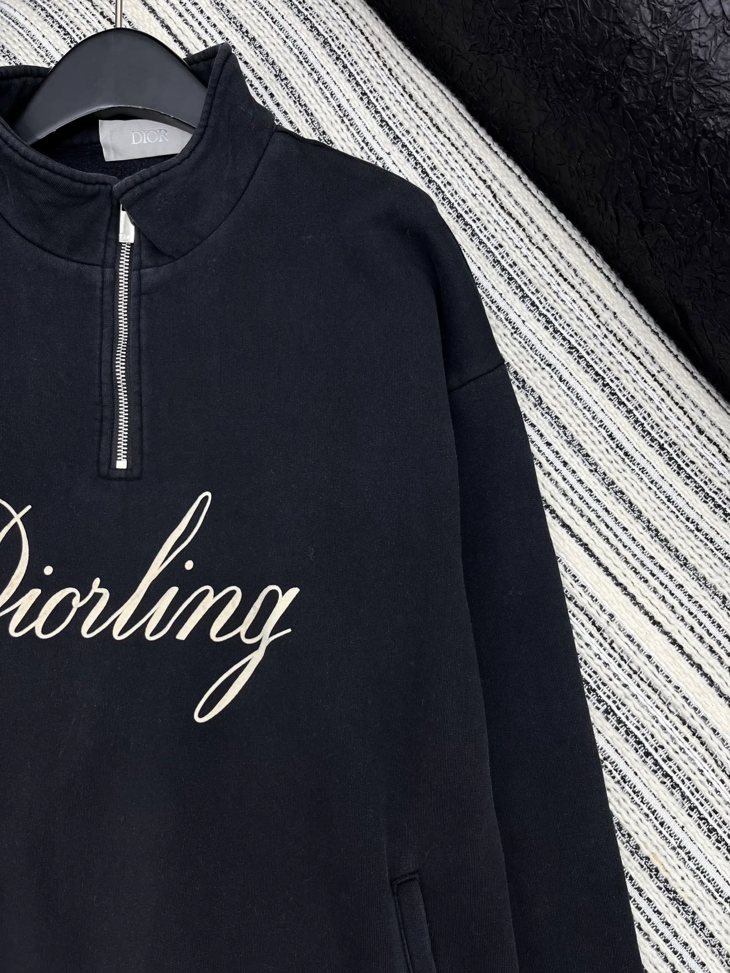 Свитшоты Женские Dio 89309