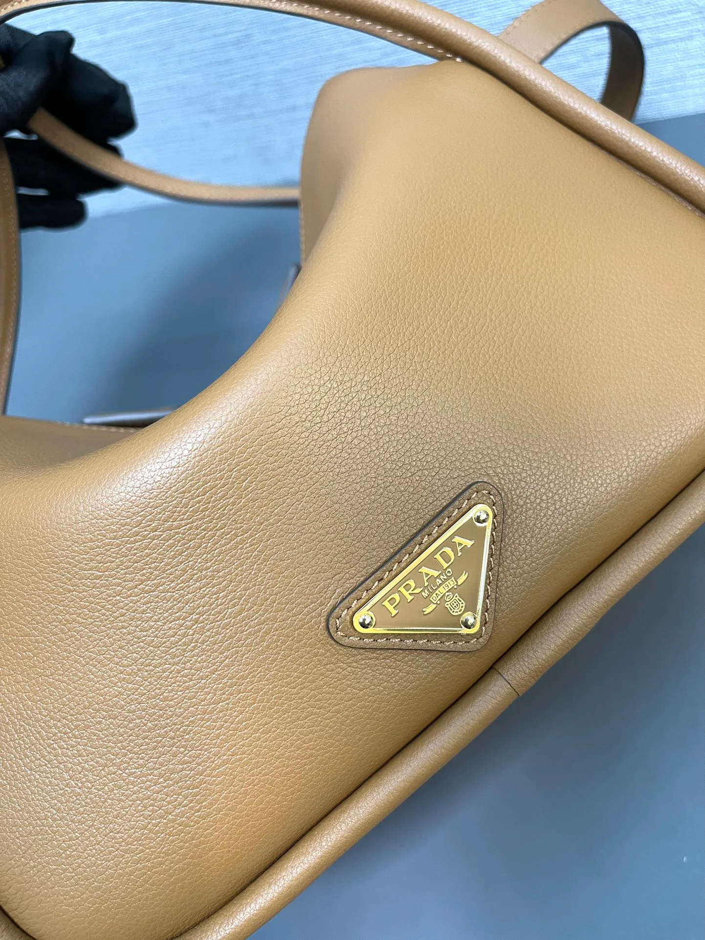 Классические Сумки Женские Prada 7919