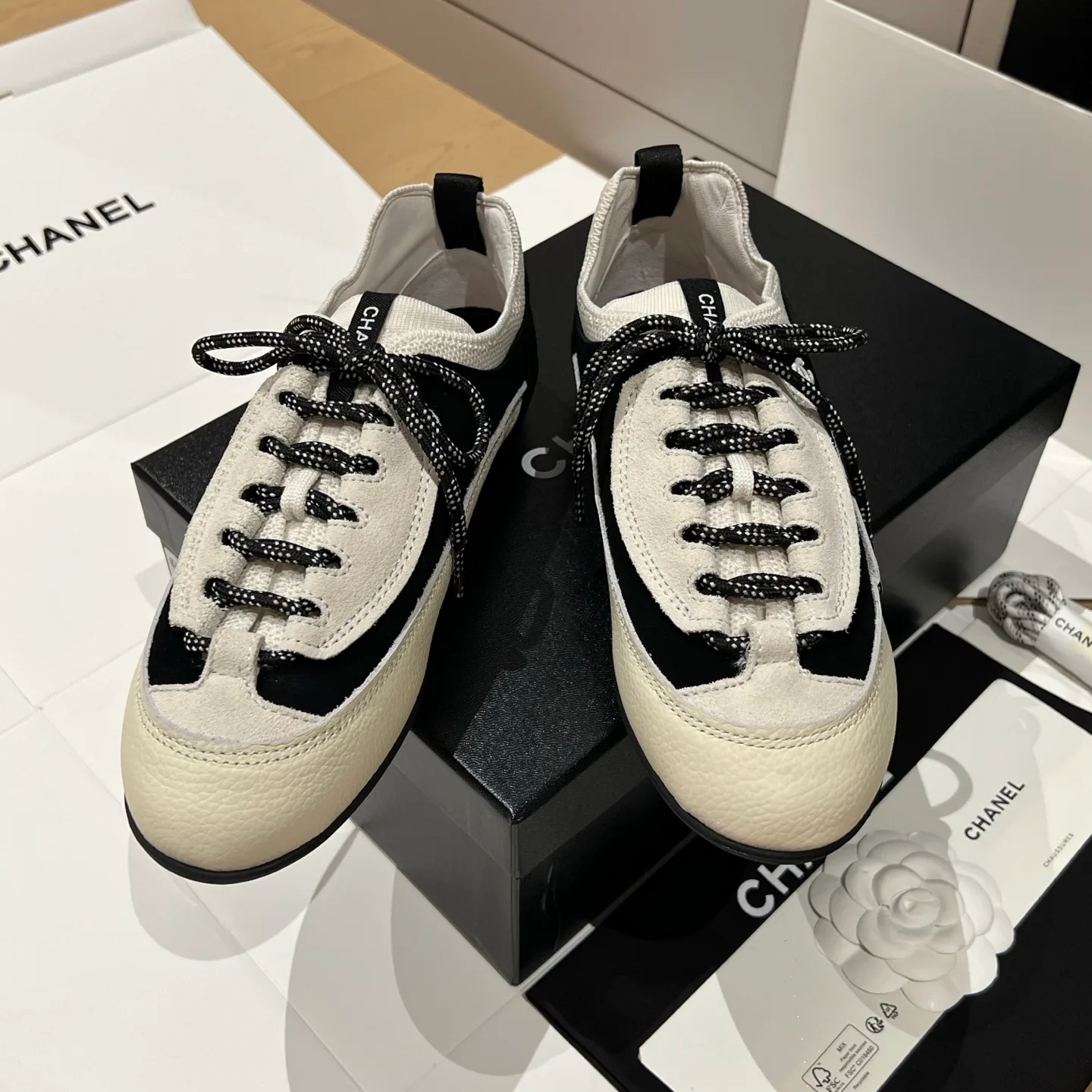 Кроссовки Женские Chanel 17415064