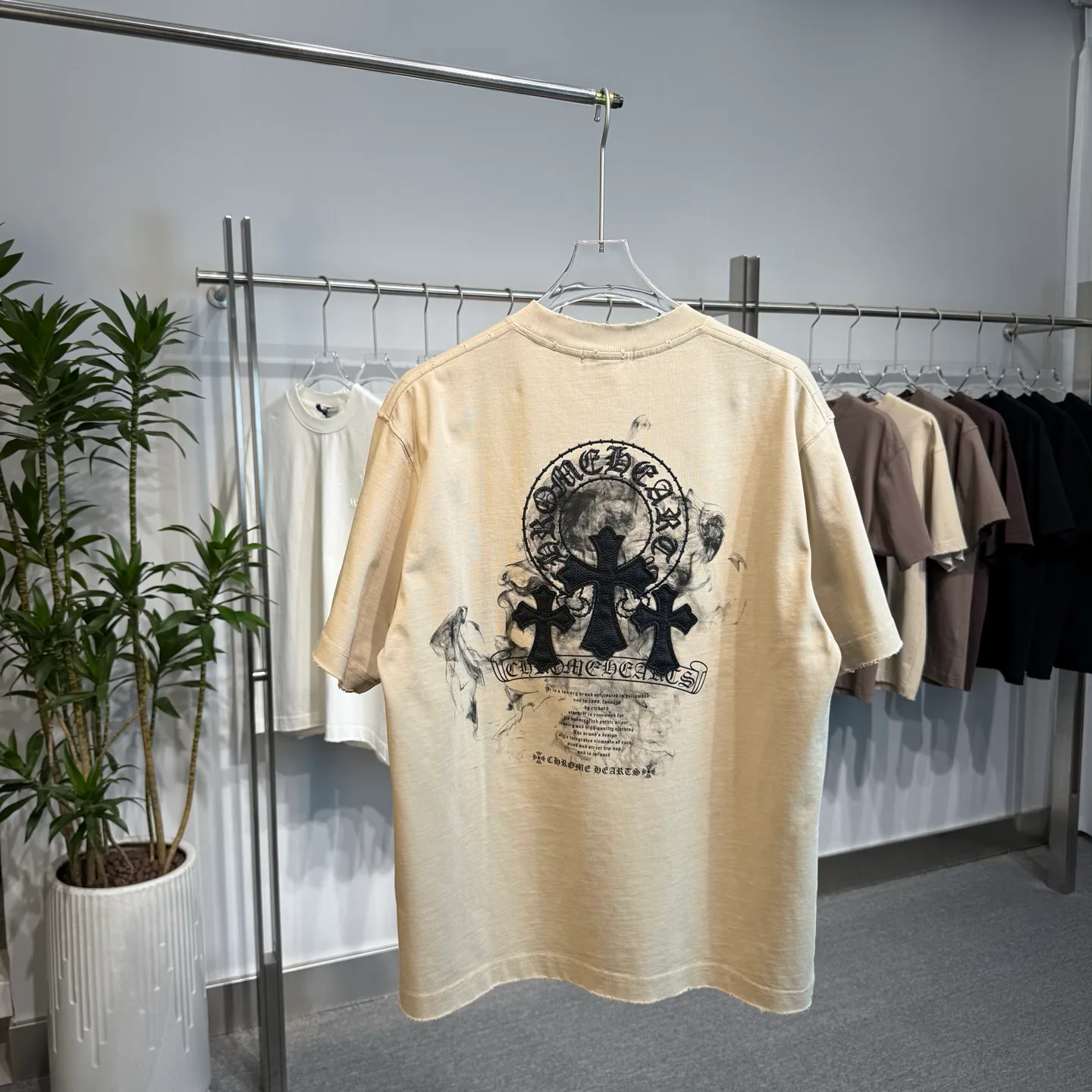 Футболки Женские Chrome Hearts 5082318