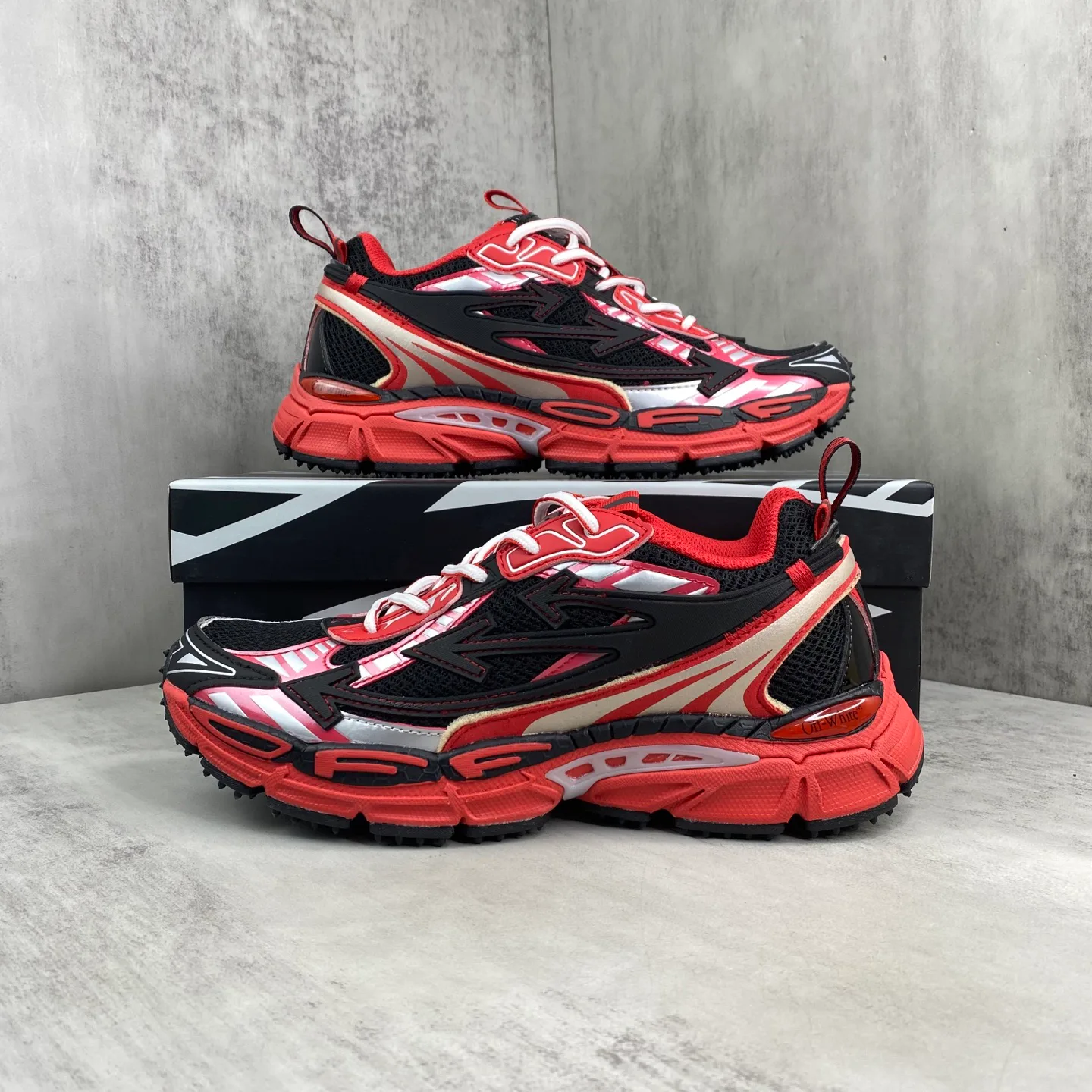 Кроссовки Женские Off-White 860546