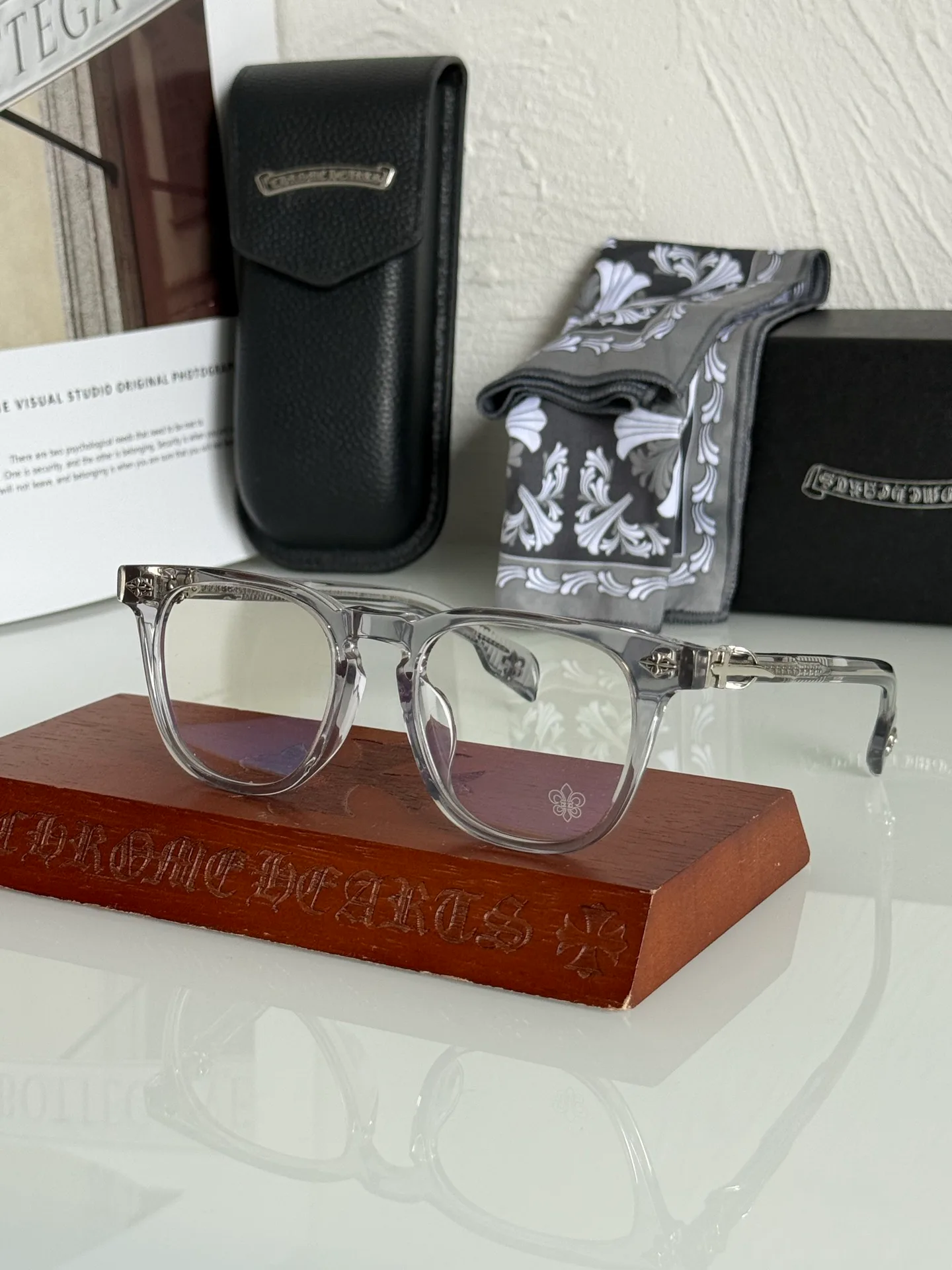 Очки Chrome Hearts 18470229