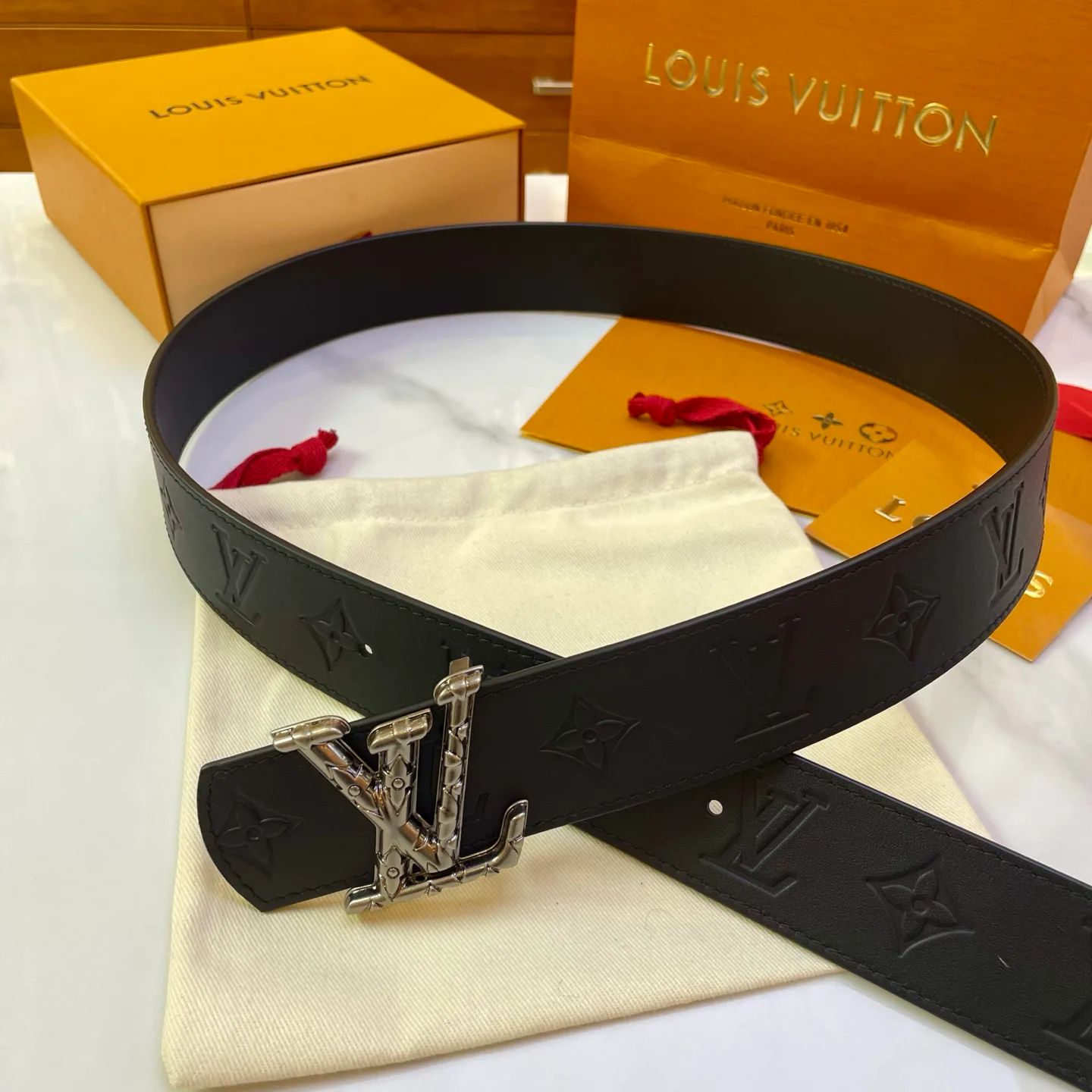 Ремни Louis Vuitton 11406611
