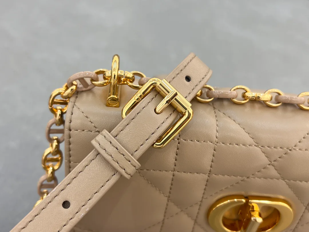 Сумки На Ремне Женские Christian Dior 293082