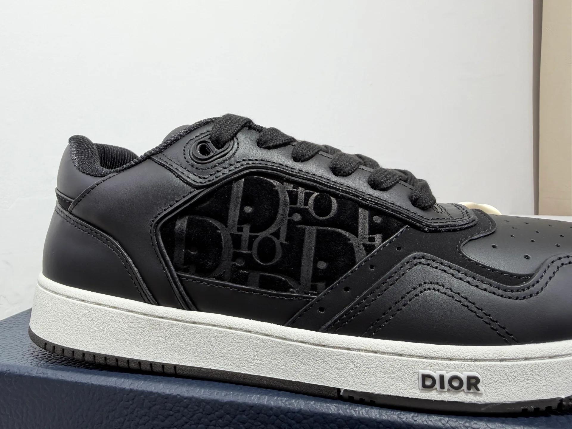 Кроссовки Женские Christian Dior 11456099