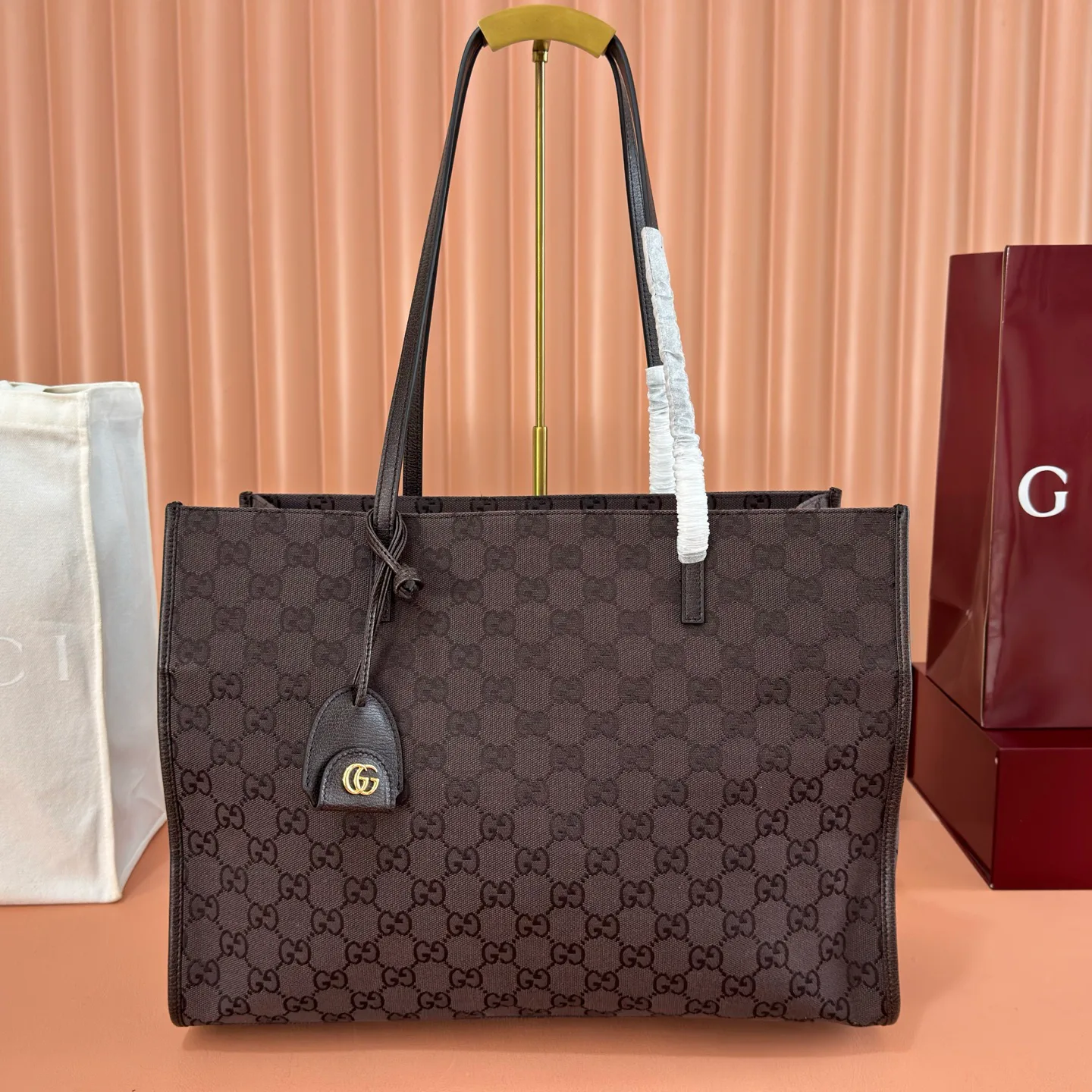 Классические Сумки Женские Gucci 12859967