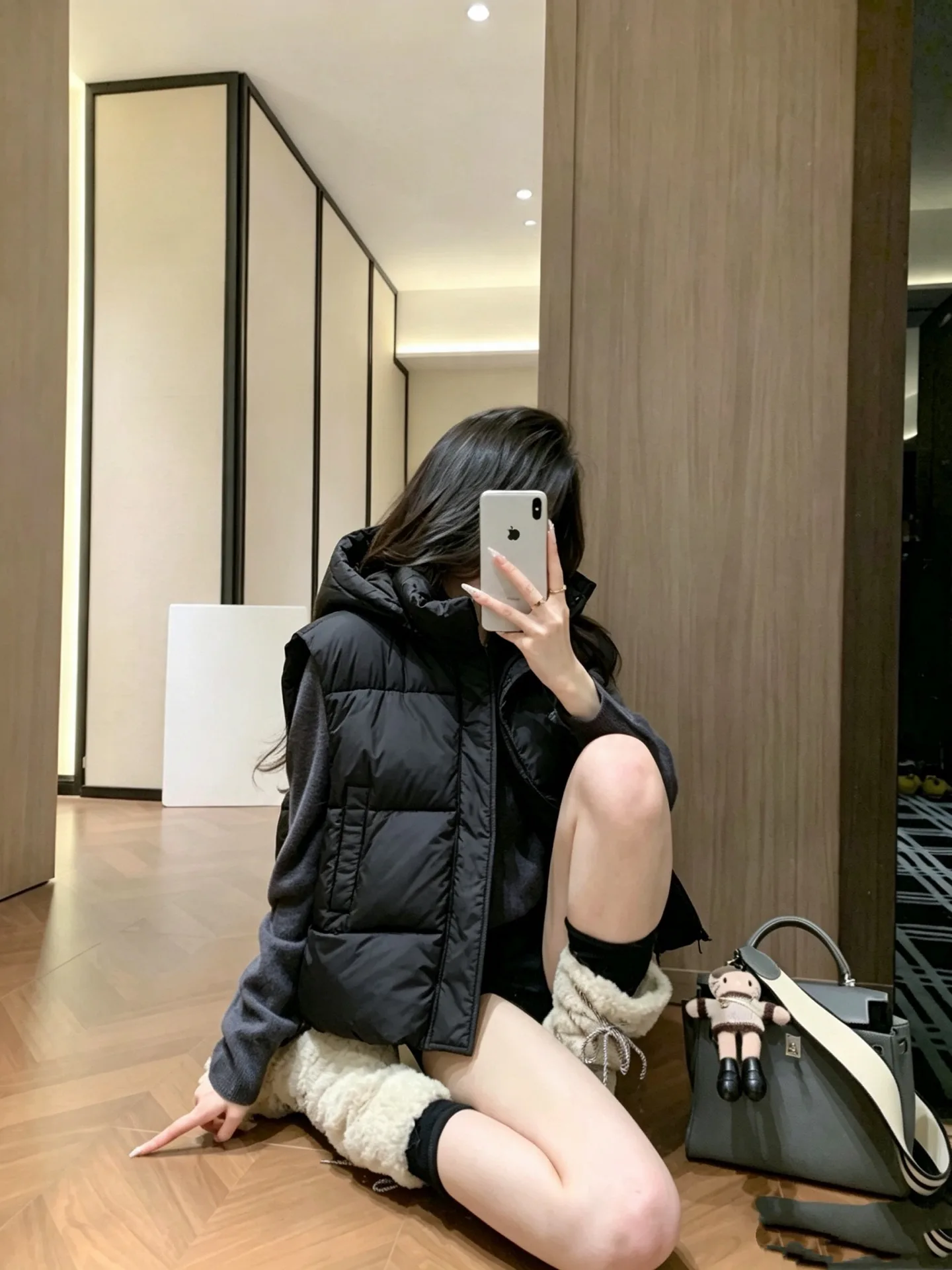 Жилеты Женские Prada 19091536