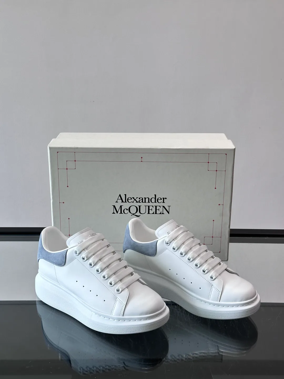 Кроссовки Женские Alexander Mcqueen 11170746