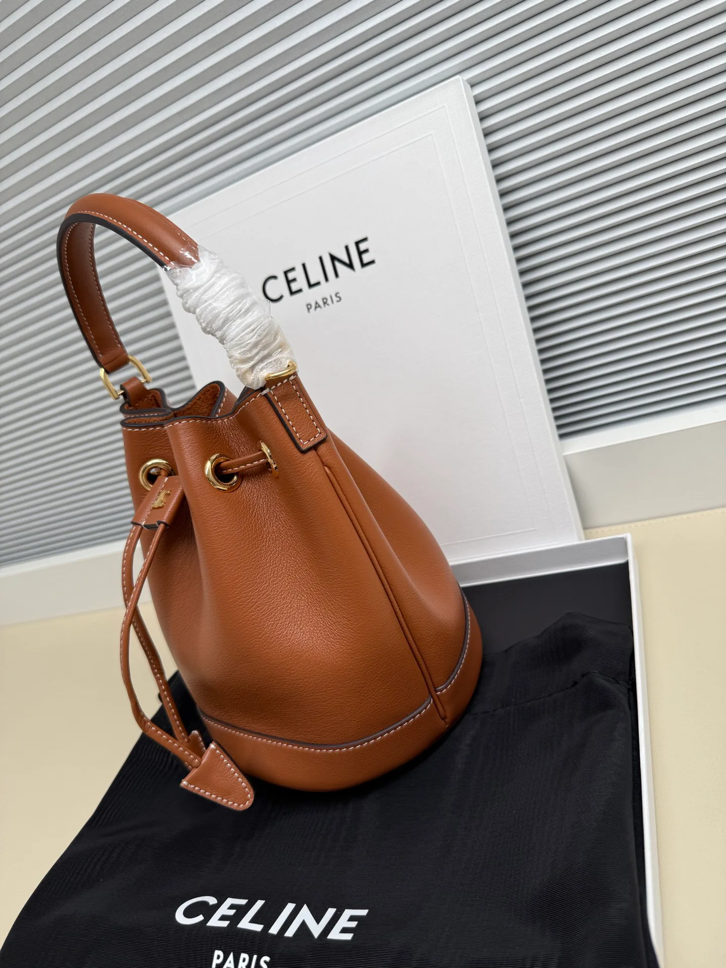 Сумки На Ремне Женские Celine 424008