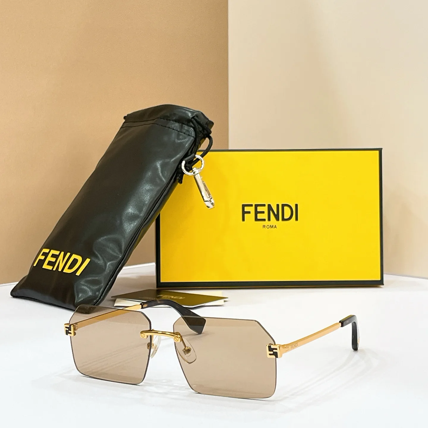 Очки Fendi 16949016