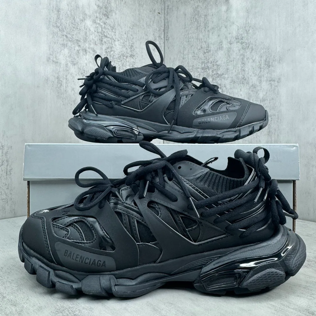 Кроссовки Женские Balenciaga 11705466