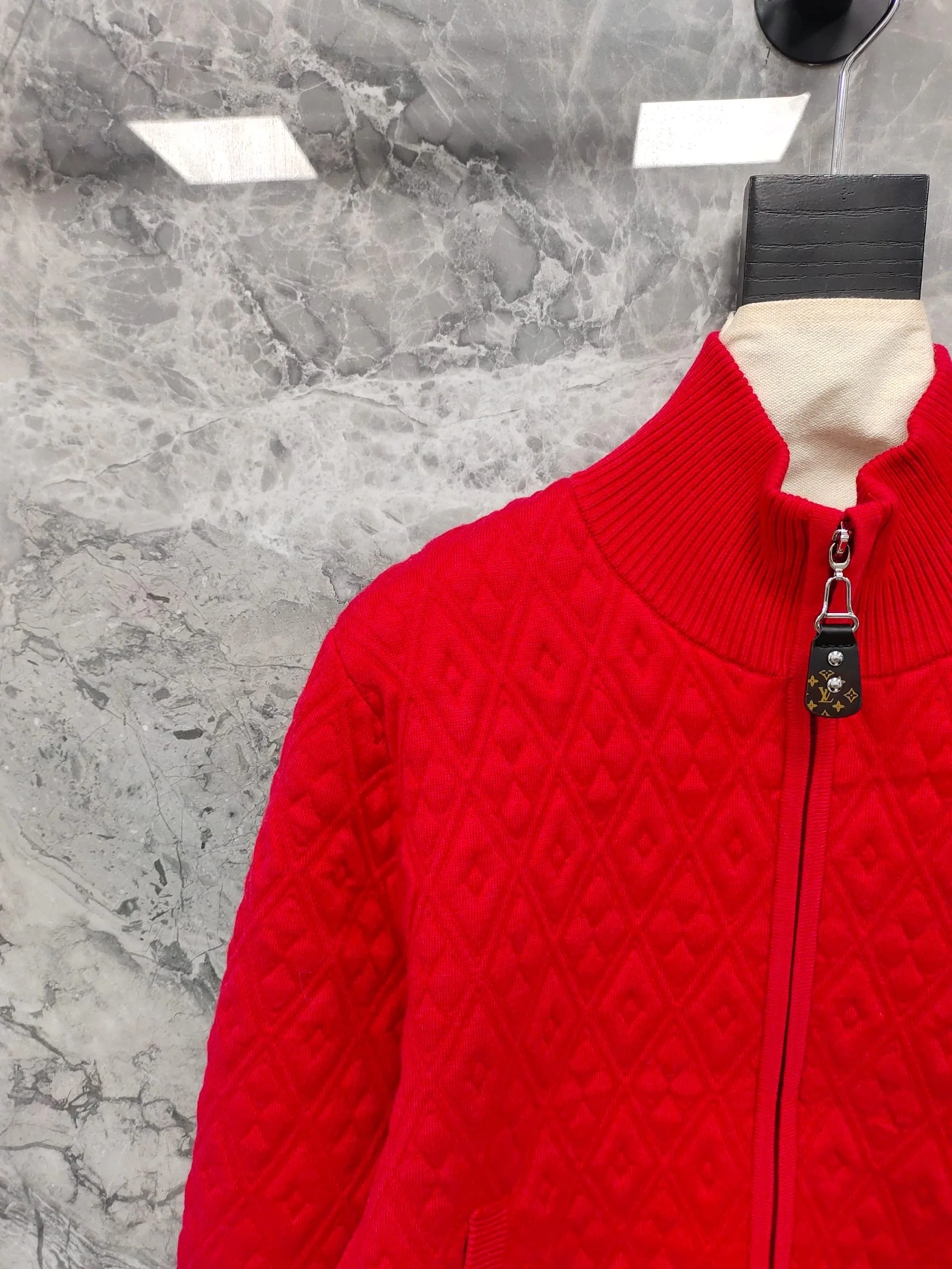 Джемперы И Свитеры Женские Louis Vuitton 18363288
