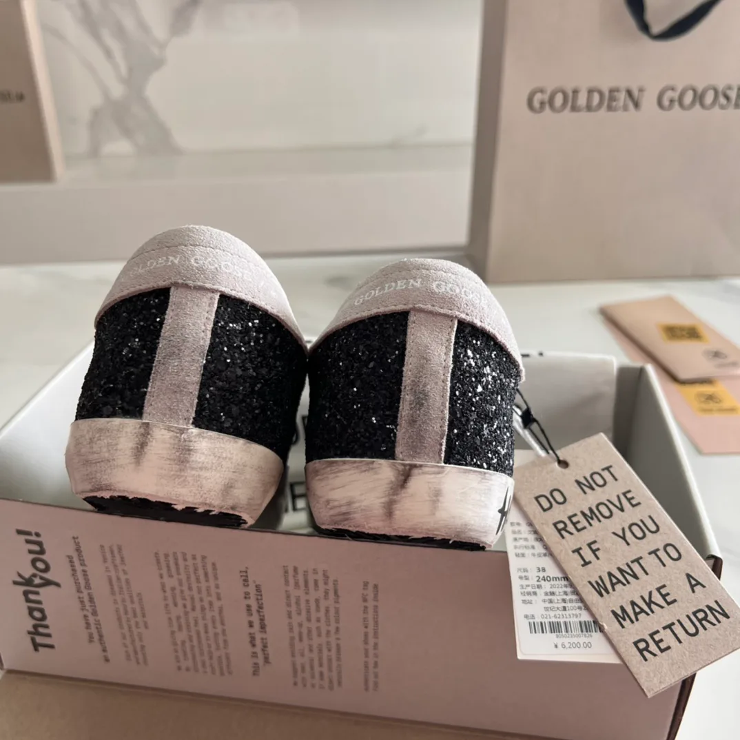 Кроссовки Женские Golden Goose 16995649