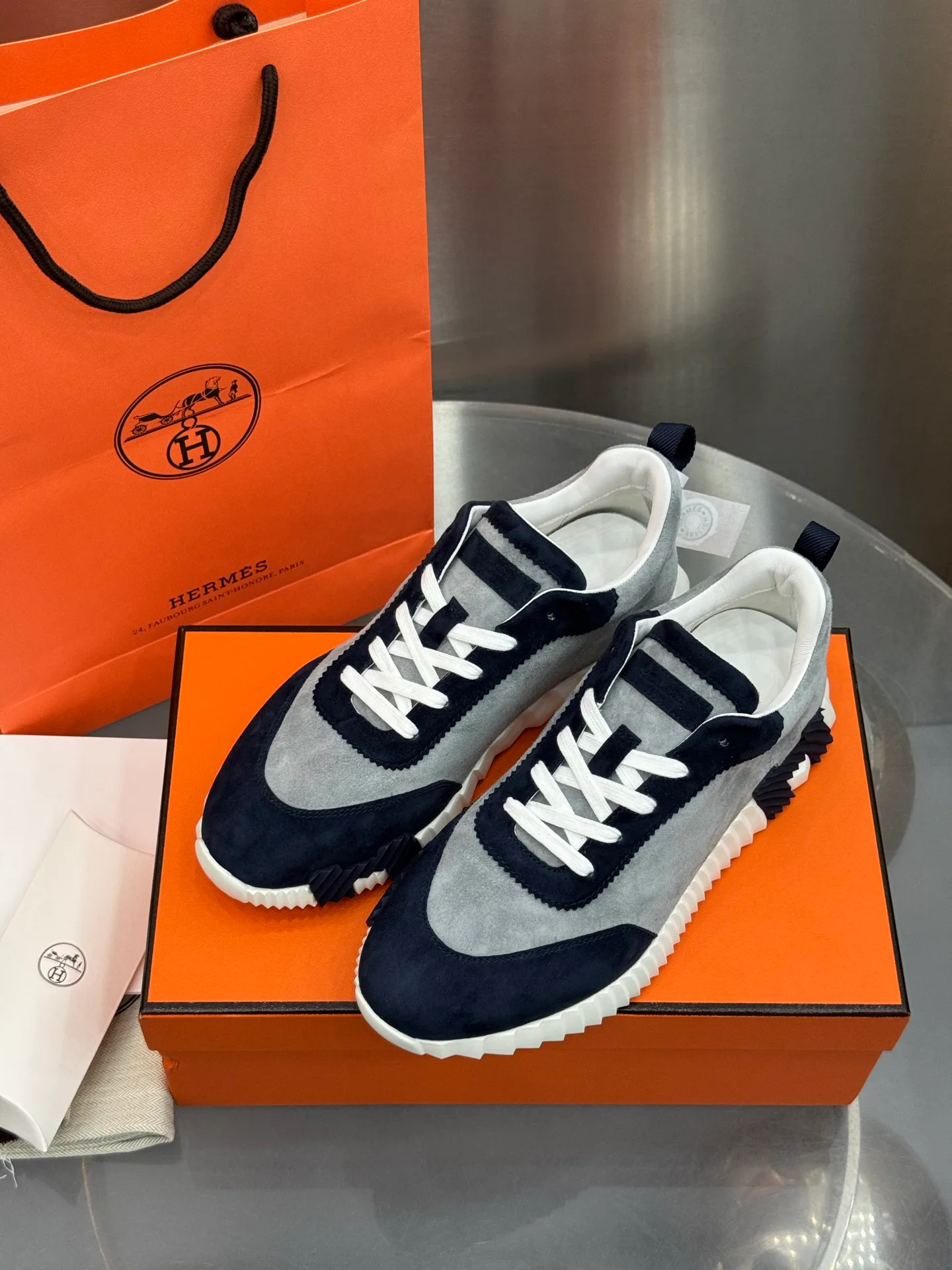 Кроссовки Женские Hermes 17811480