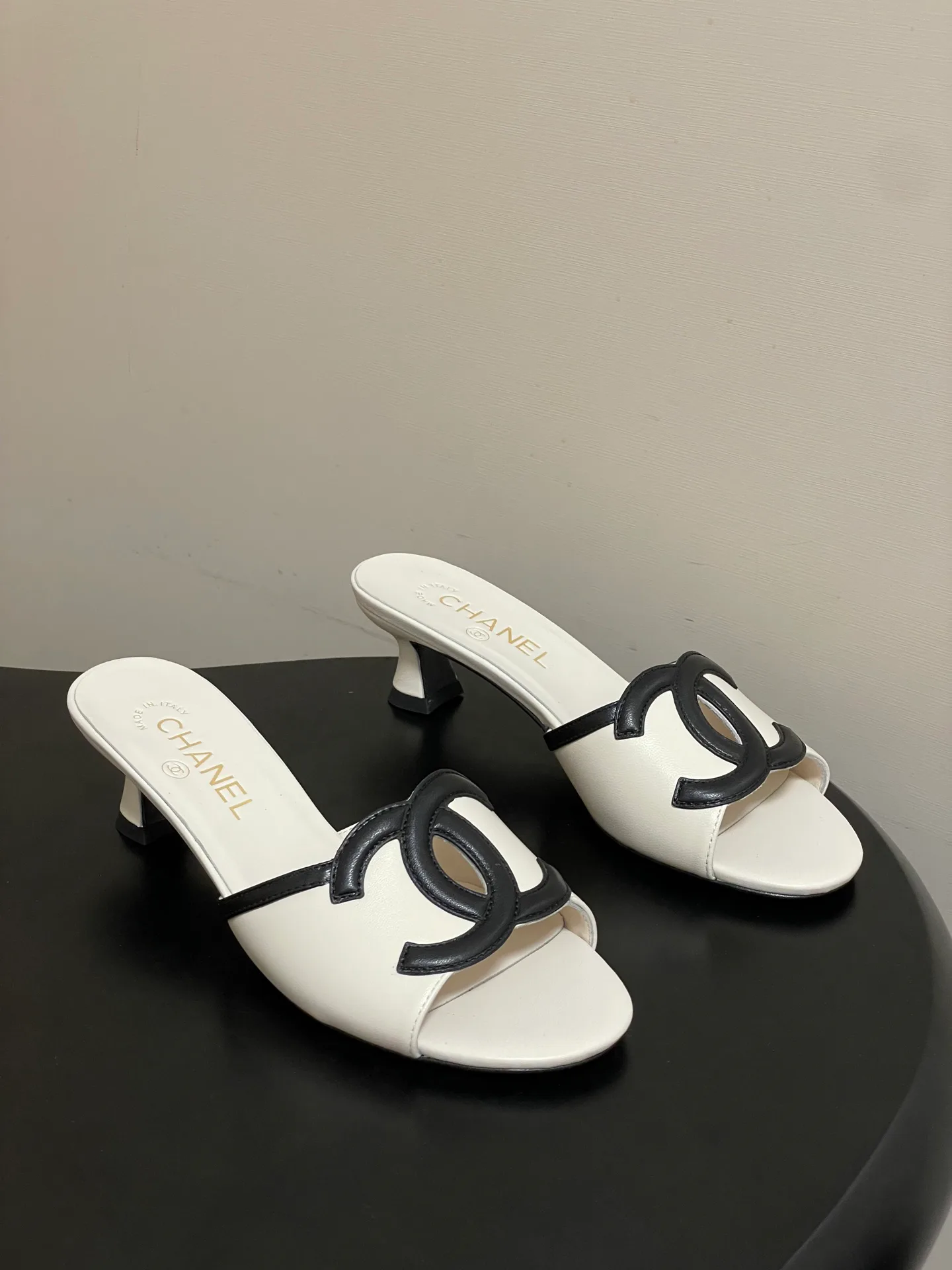 Босоножки Женские Chanel 11627620