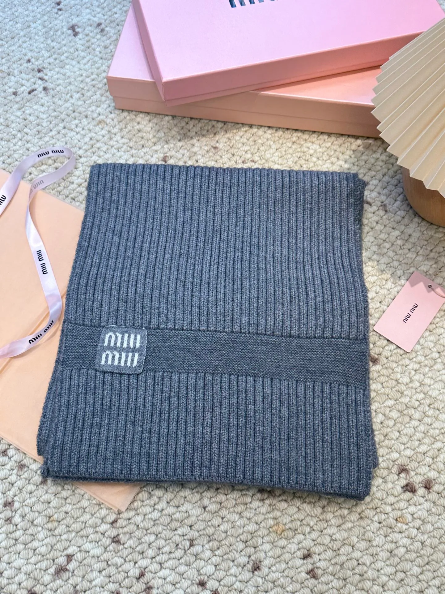 Шарфы Miu Miu 18105437