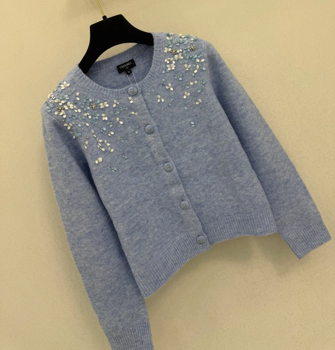 Джемперы И Свитеры Женские Chanel 18137849