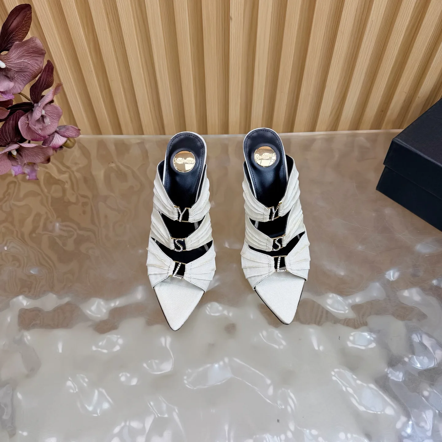 Босоножки Женские Saint Laurent 11660375