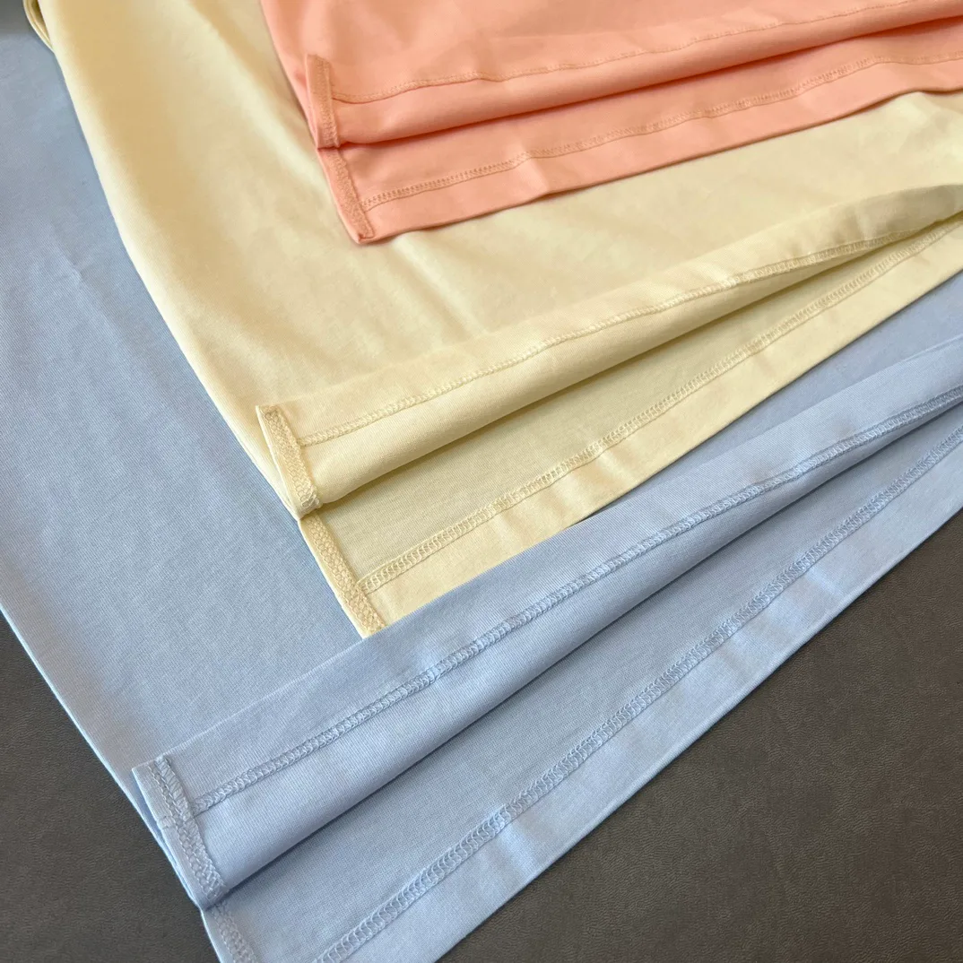 Футболки Женские Prada 7066